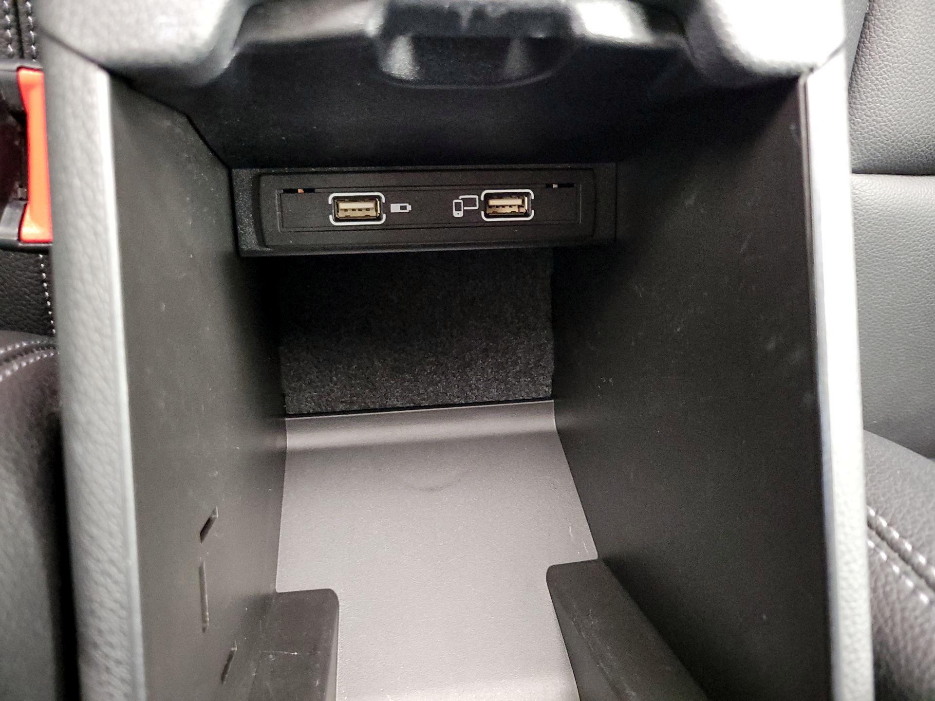 Thumbnail: 2019 Mercedes-Benz GLA - 18