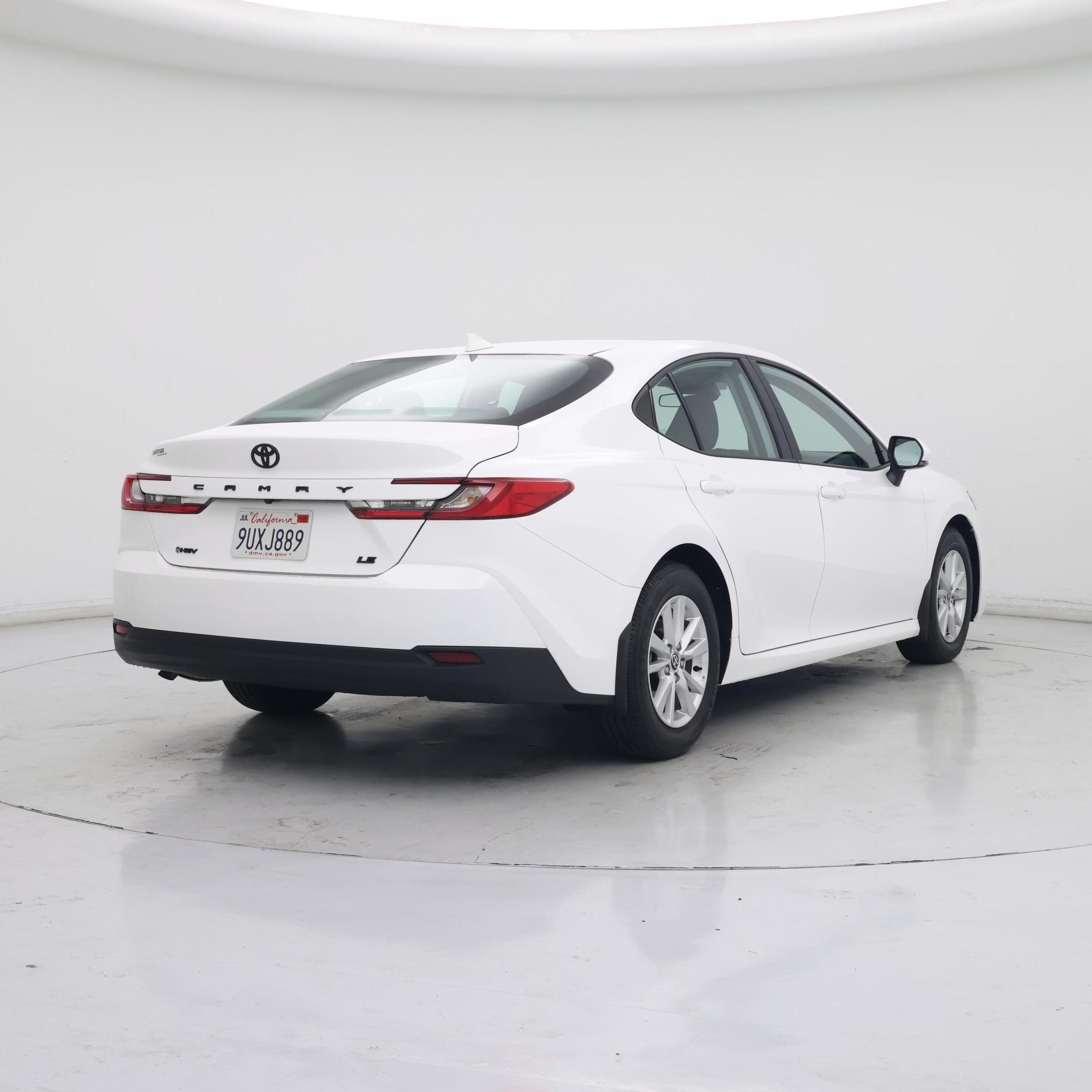 Thumbnail: 2025 Toyota Camry - 8