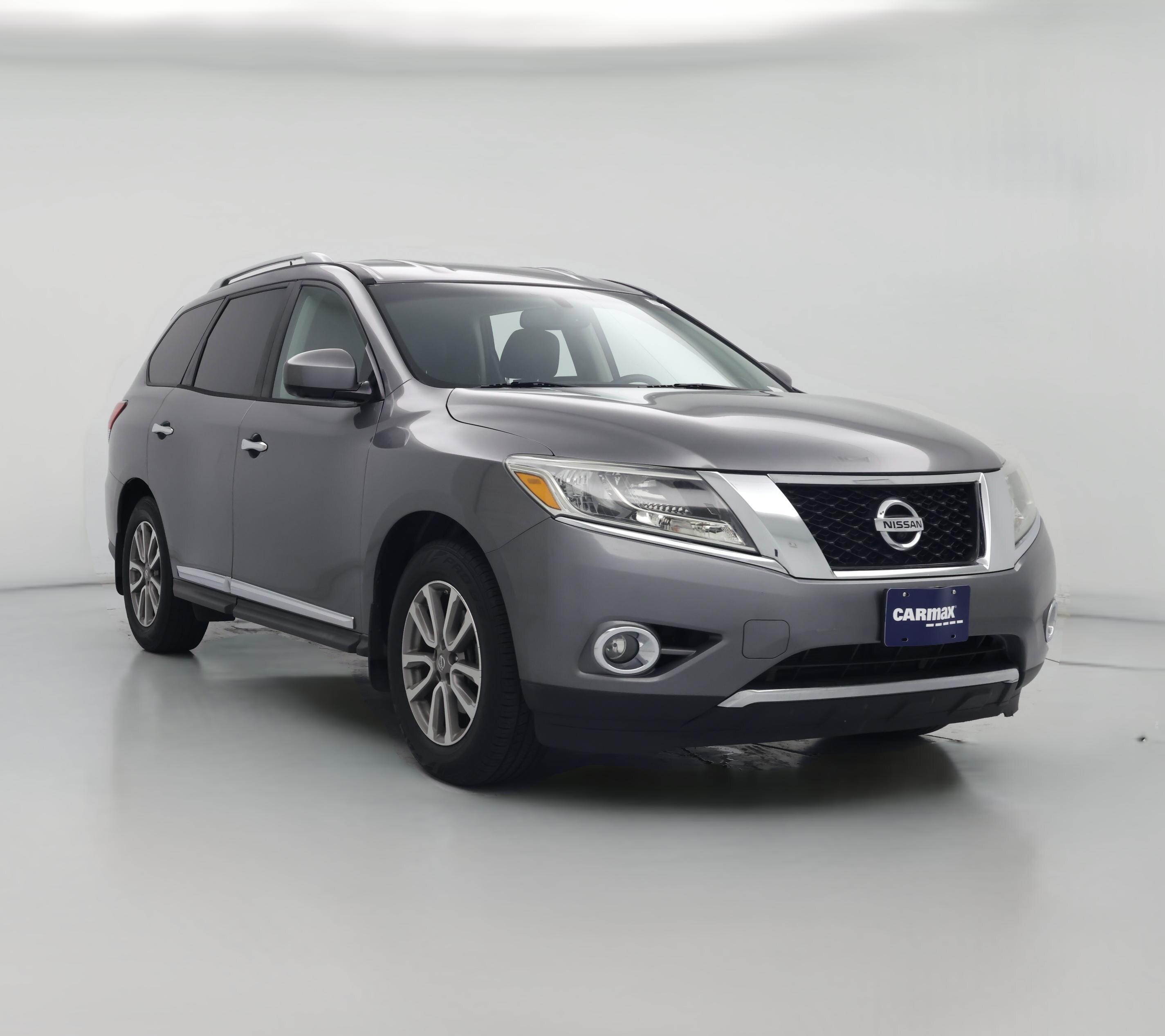 Thumbnail: 2015 Nissan Pathfinder - 1