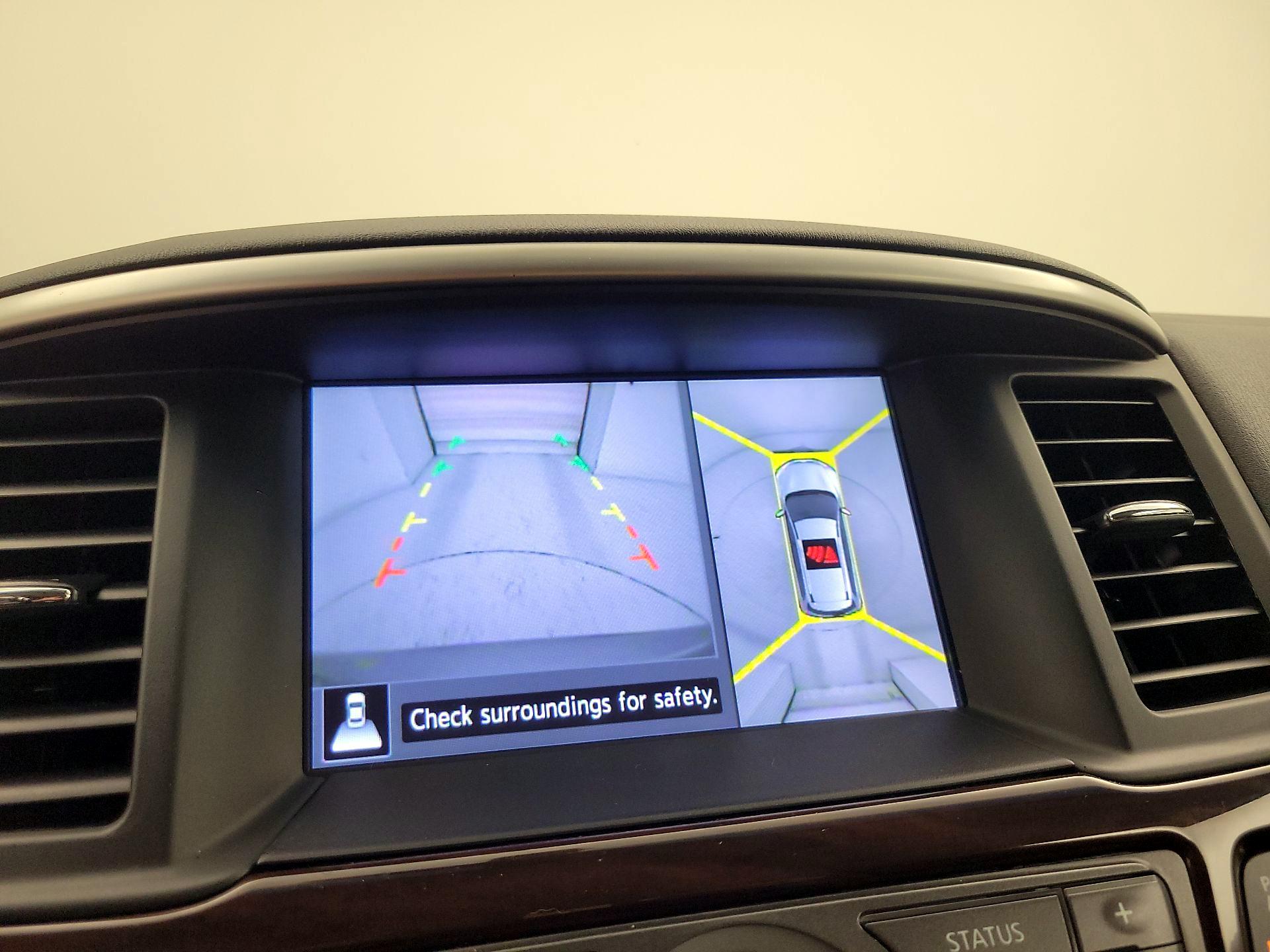 Thumbnail: 2015 Nissan Pathfinder - 15