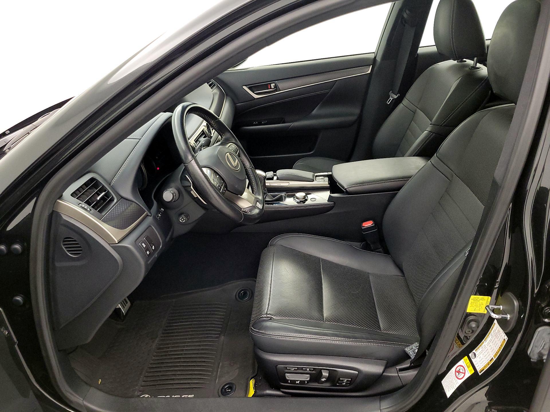 Thumbnail: 2018 Lexus GS - 11