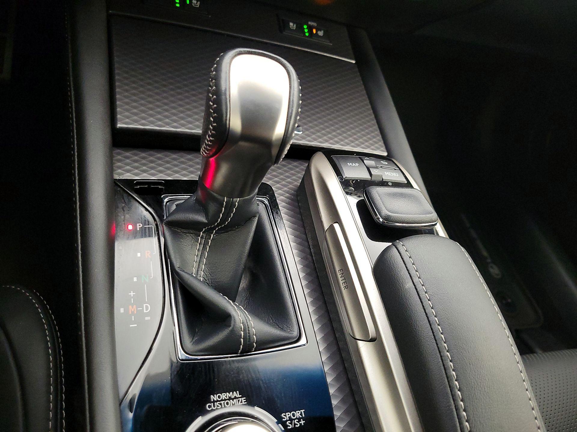 Thumbnail: 2018 Lexus GS - 17