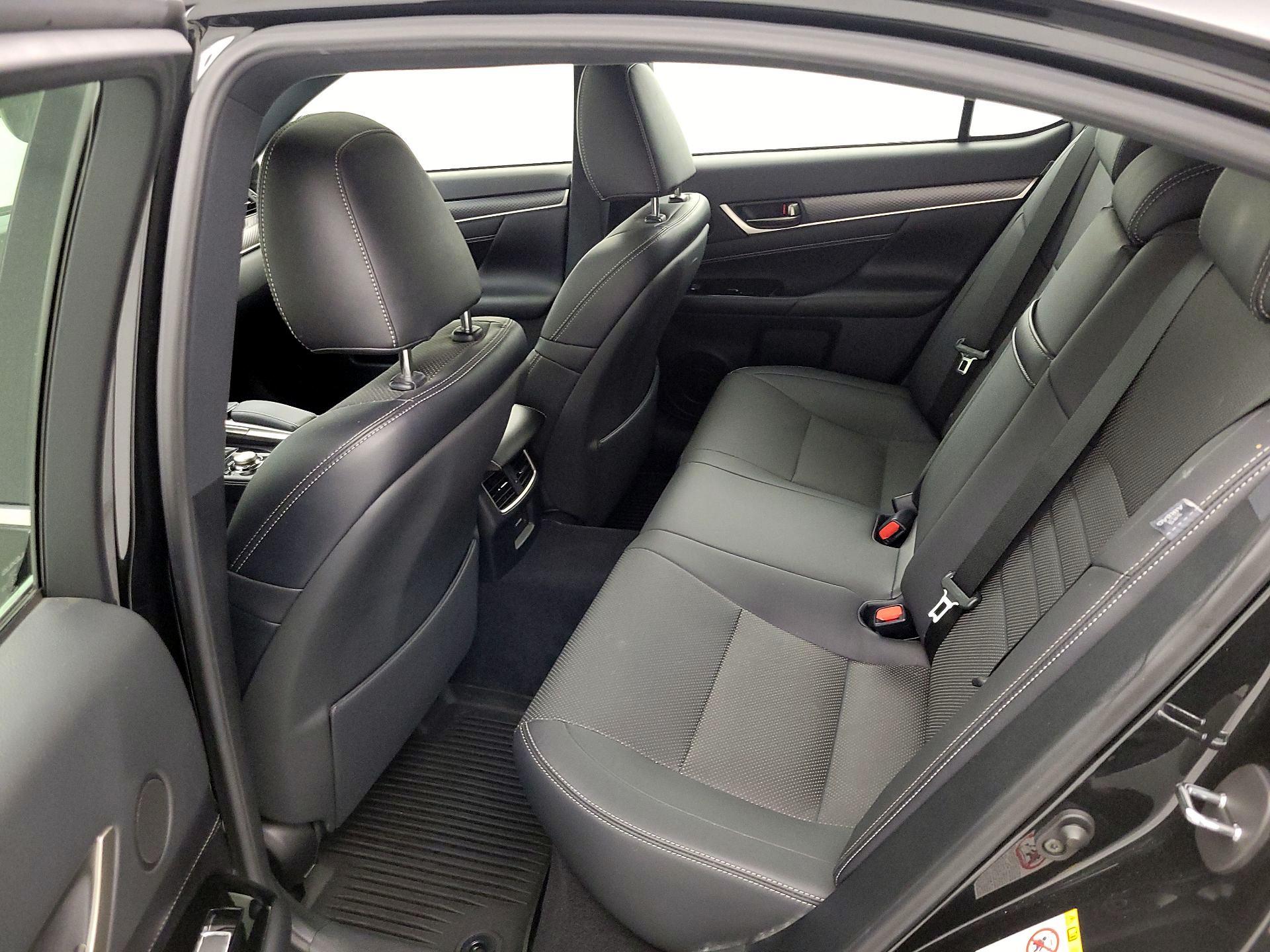 Thumbnail: 2018 Lexus GS - 20