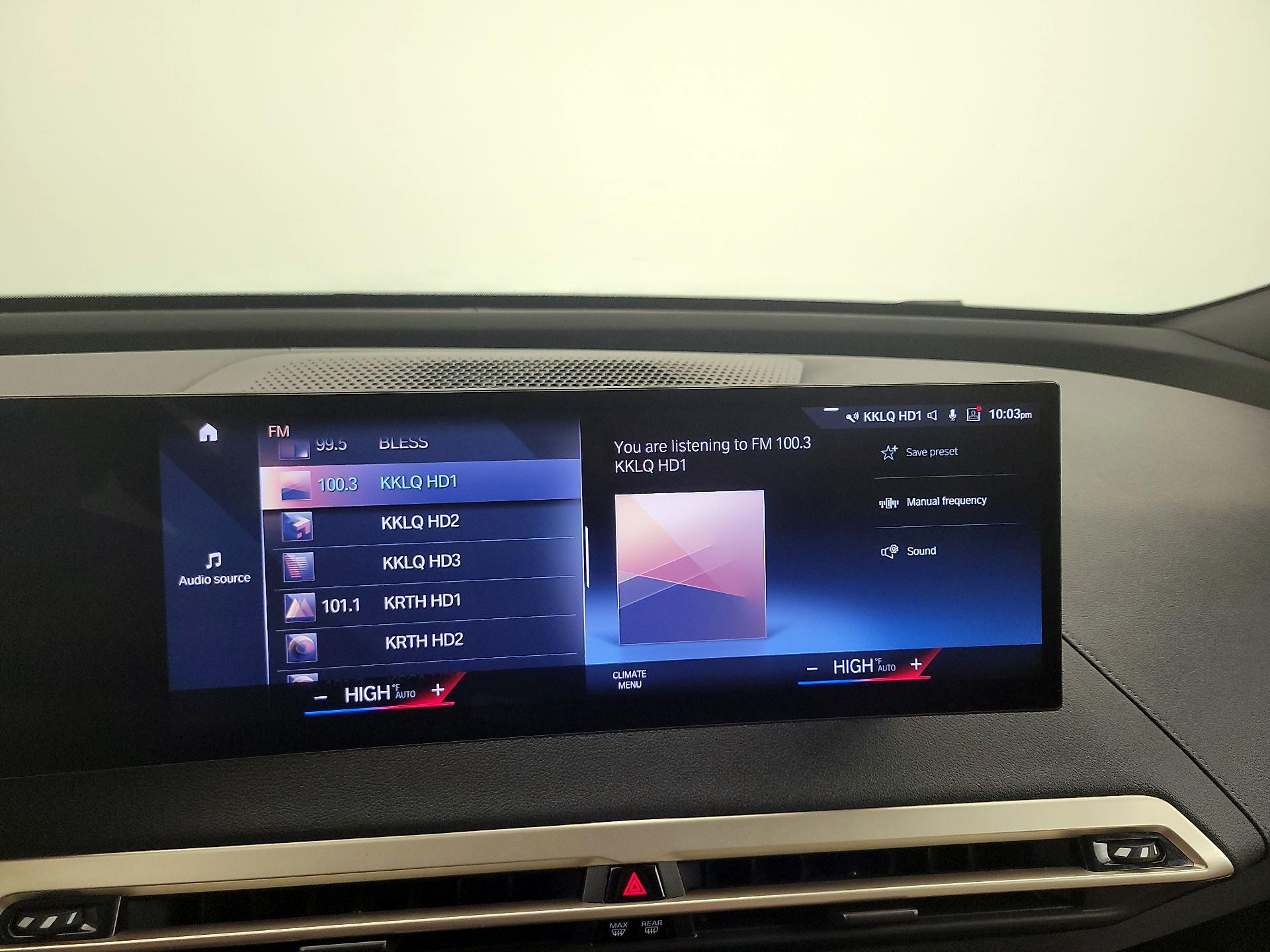 Thumbnail: 2023 BMW iX - 16