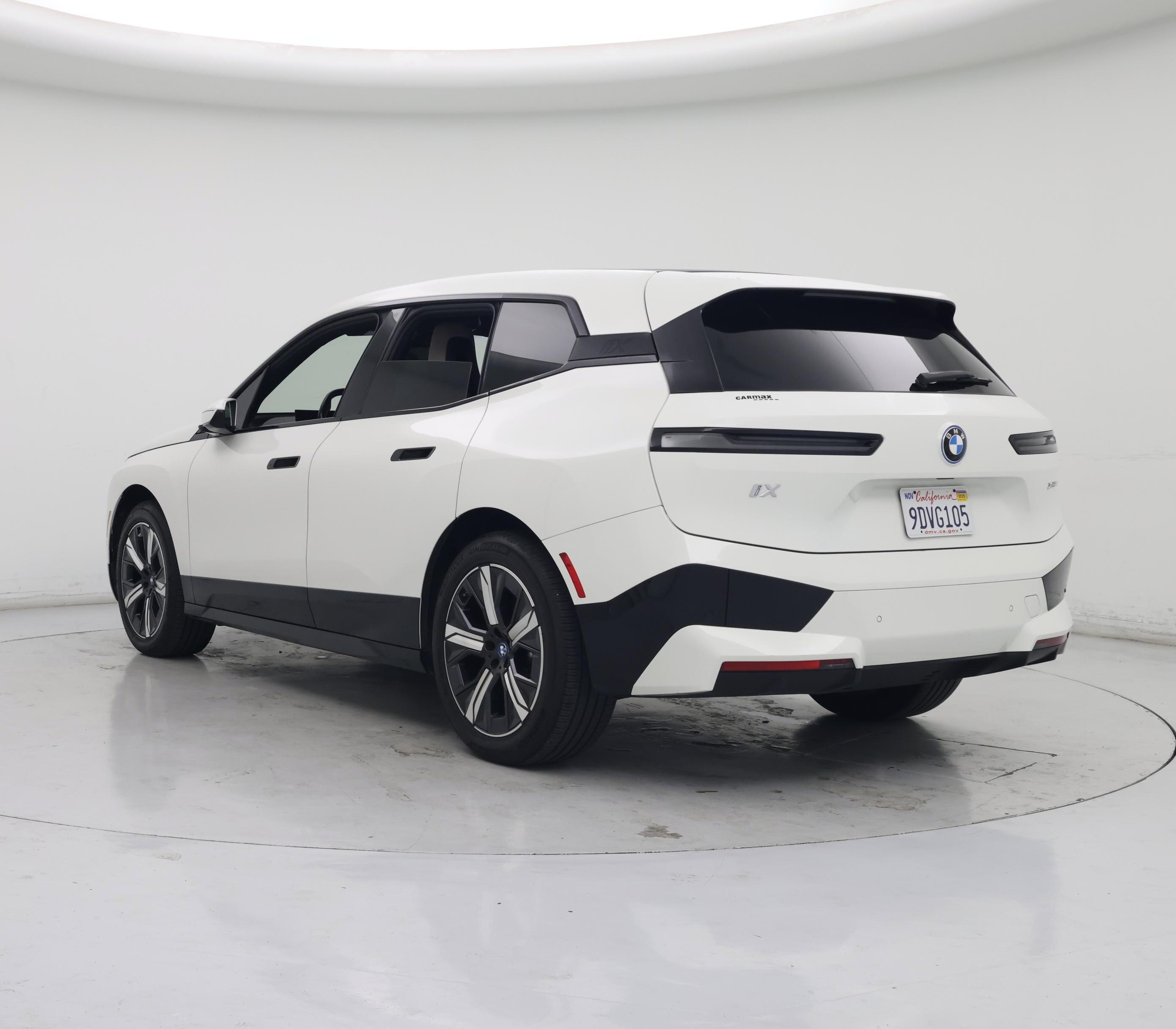 Thumbnail: 2023 BMW iX - 2