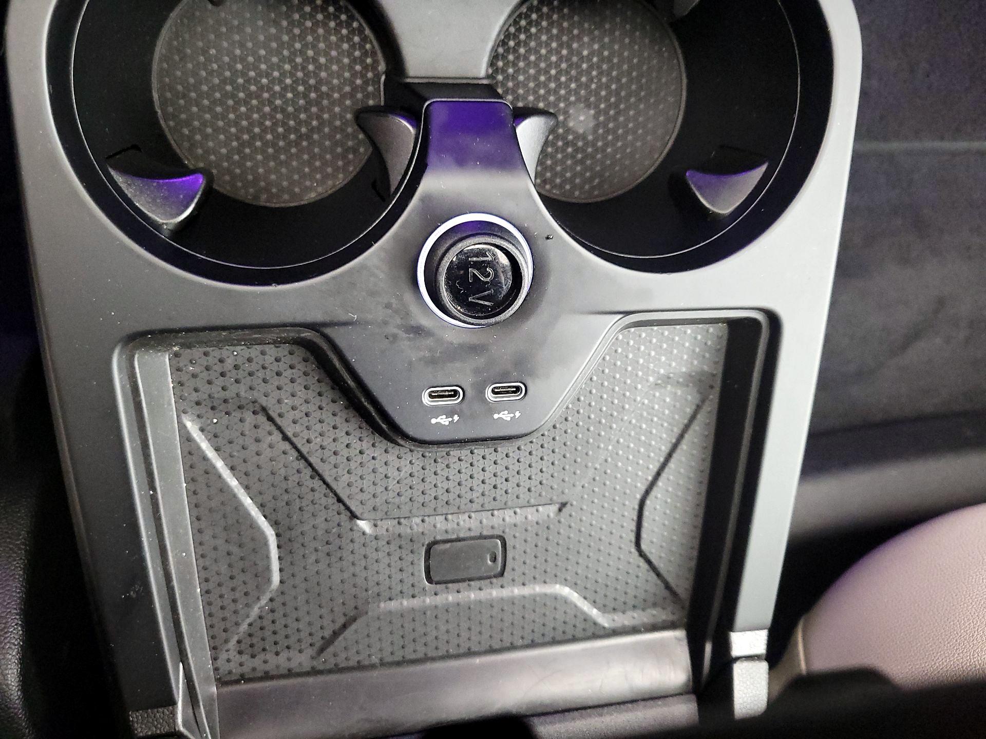 Thumbnail: 2023 BMW iX - 19