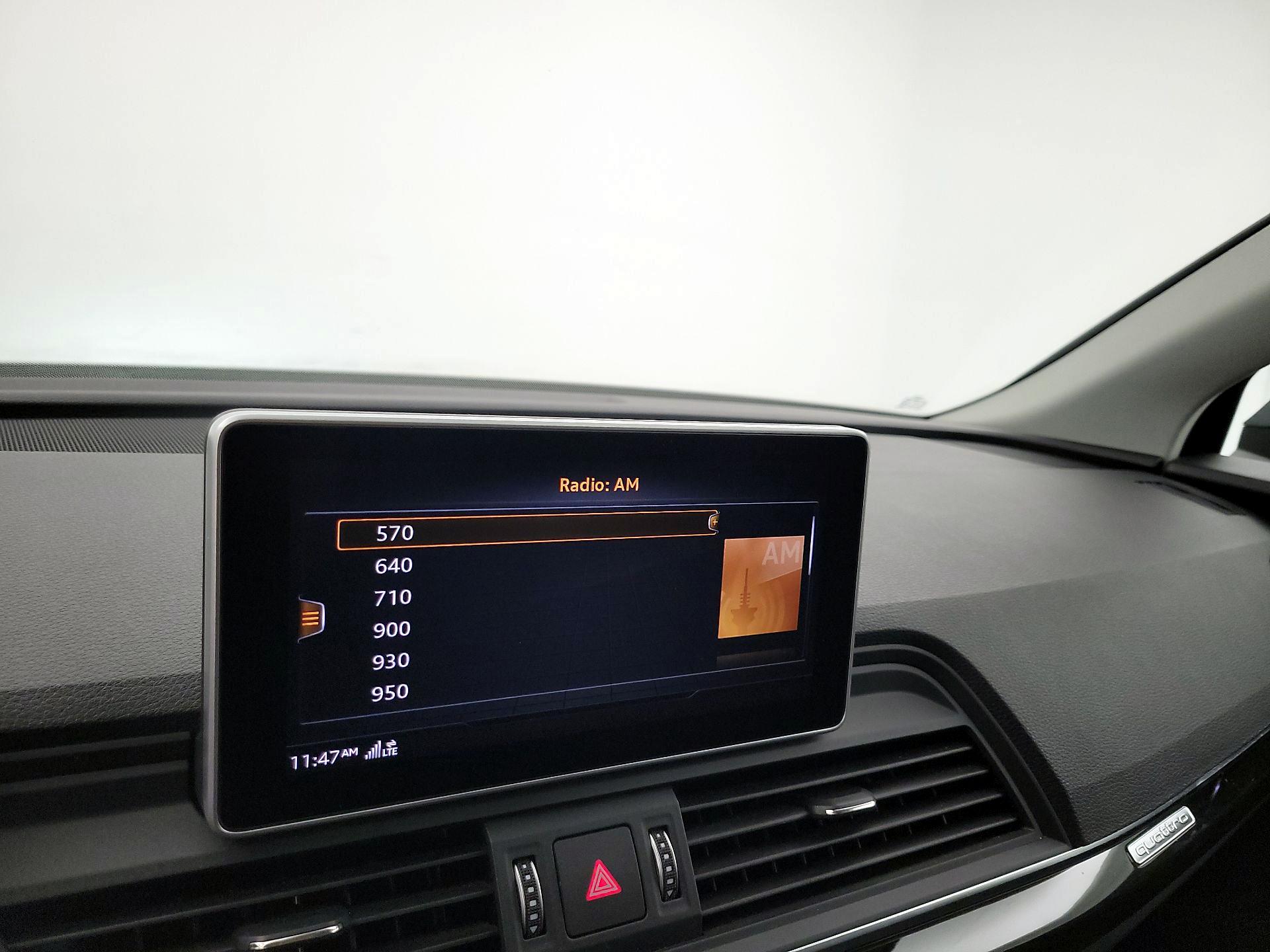 Thumbnail: 2019 Audi Q5 - 16