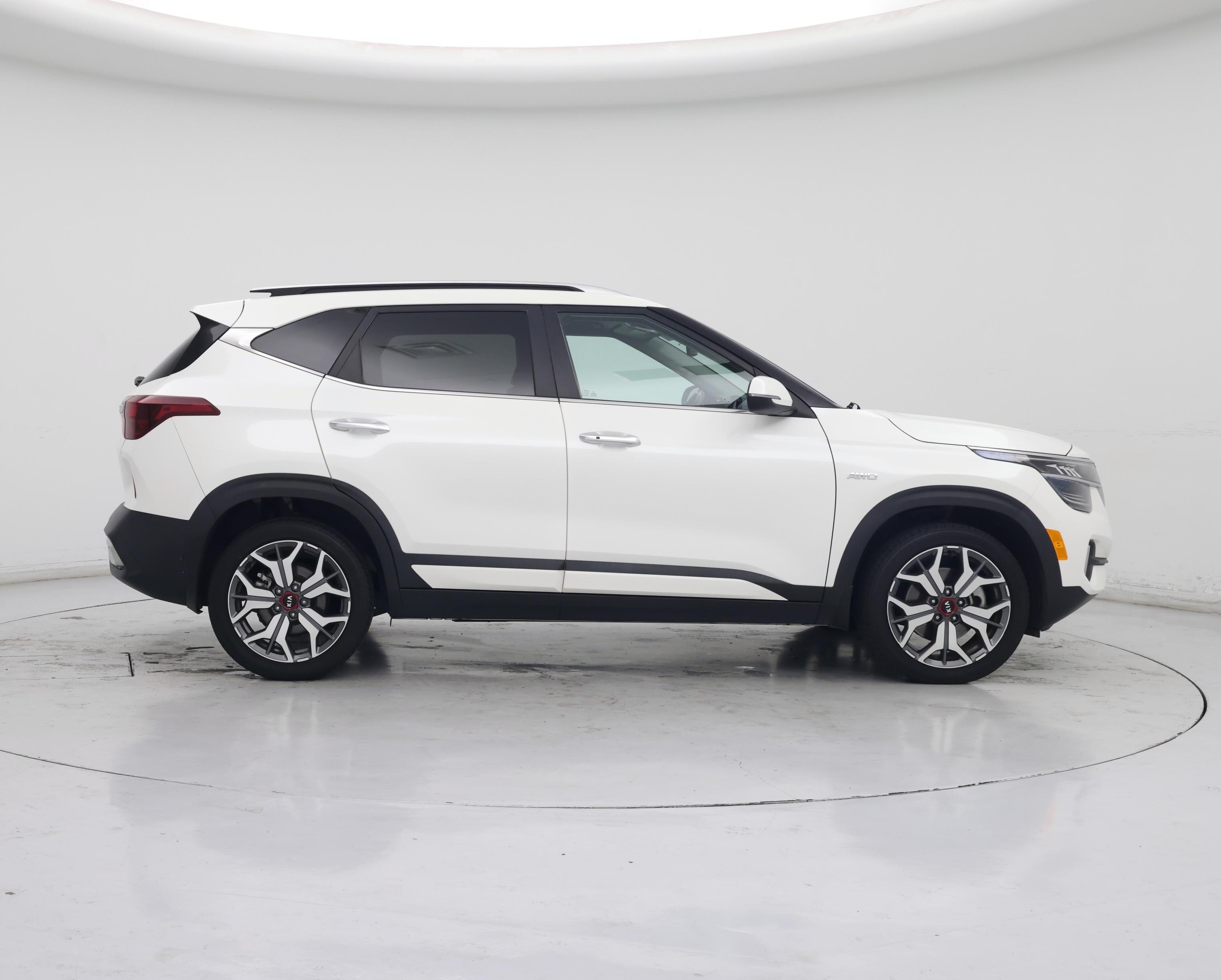 Thumbnail: 2021 Kia Seltos - 7