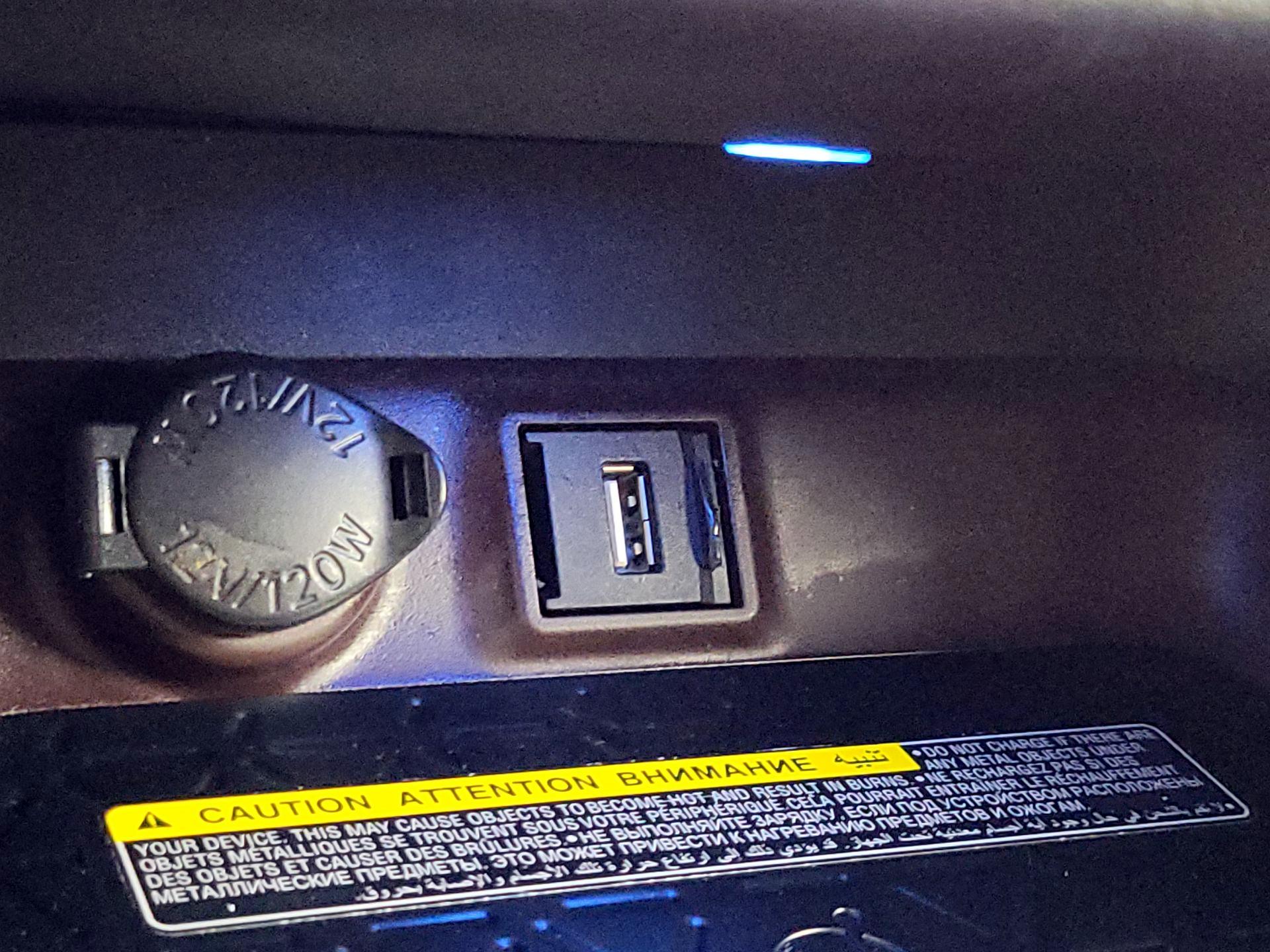 Thumbnail: 2020 Toyota RAV4 - 18