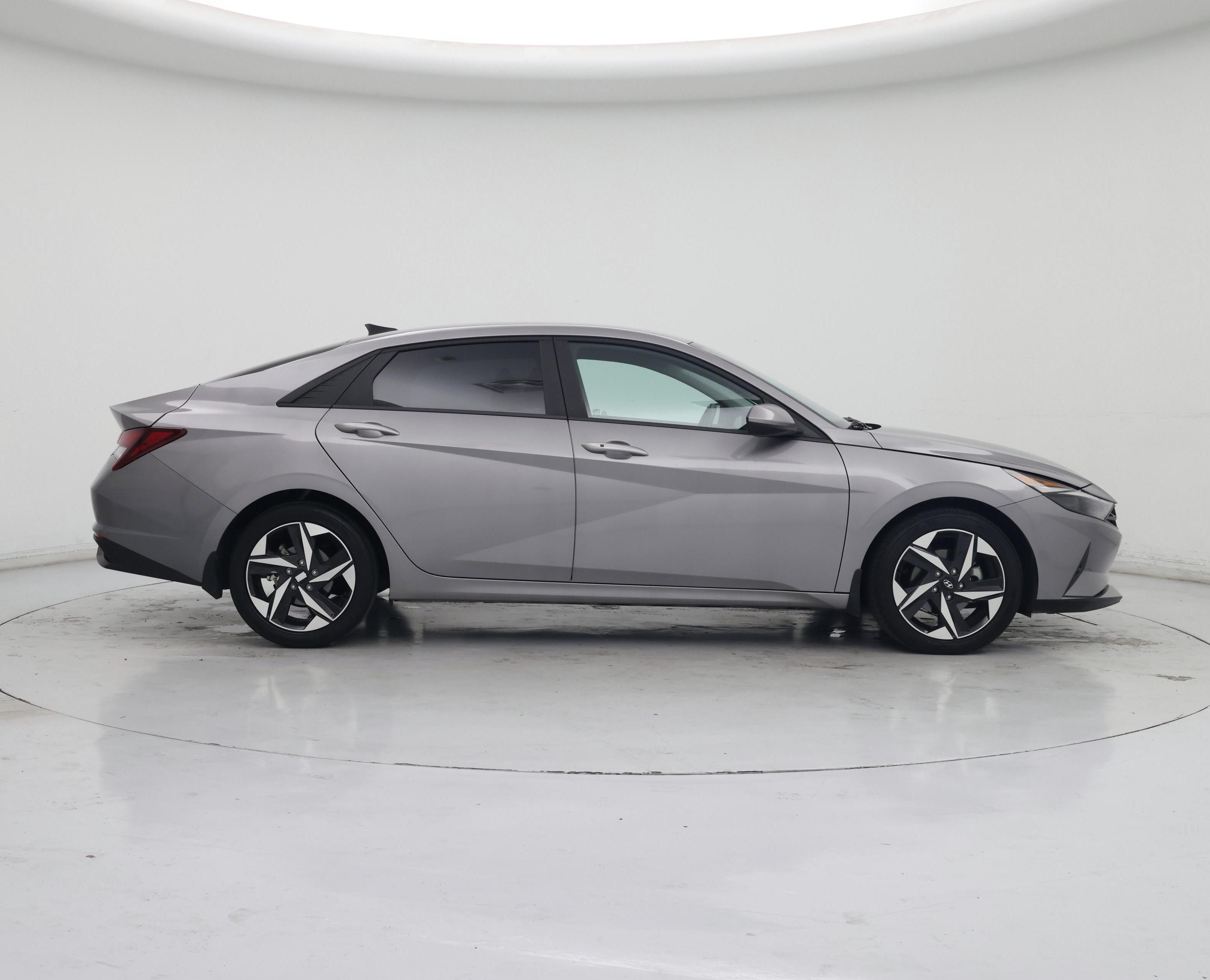 Thumbnail: 2023 Hyundai Elantra - 7