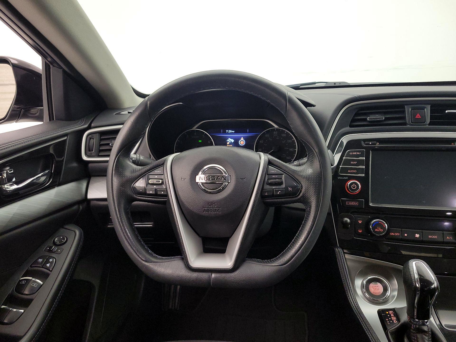 Thumbnail: 2017 Nissan Maxima - 10