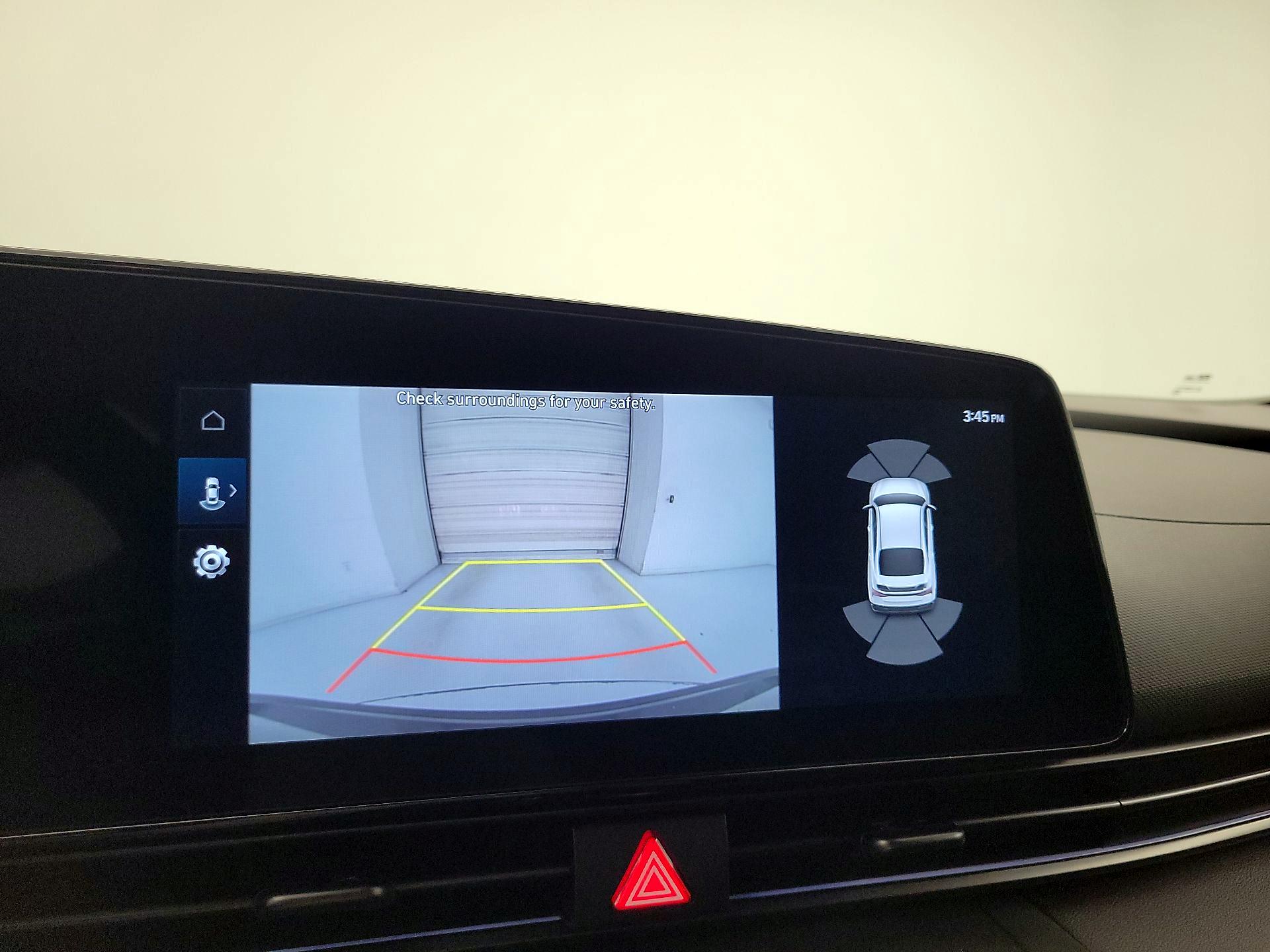 Thumbnail: 2025 Hyundai Elantra - 15