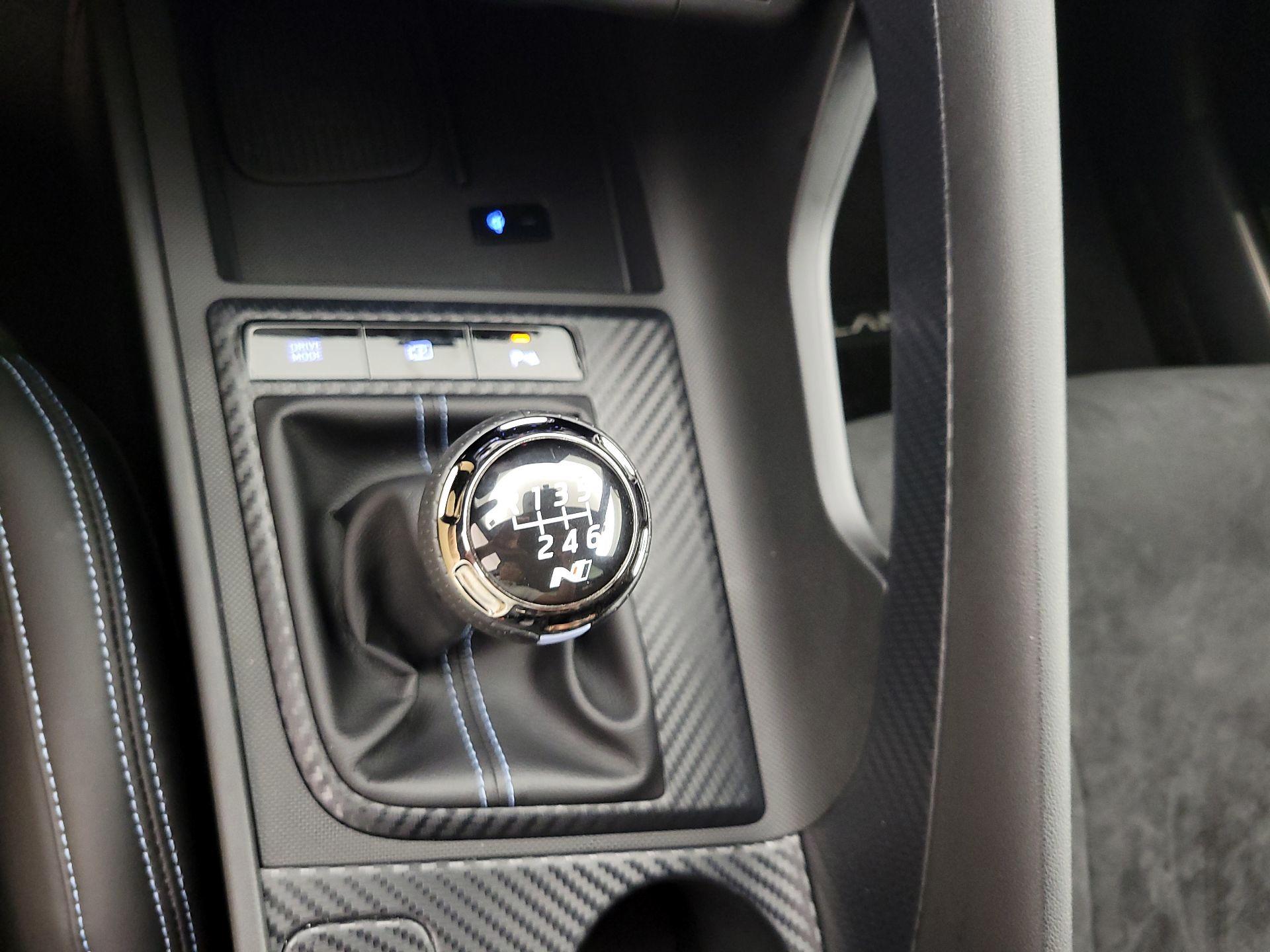 Thumbnail: 2025 Hyundai Elantra - 18