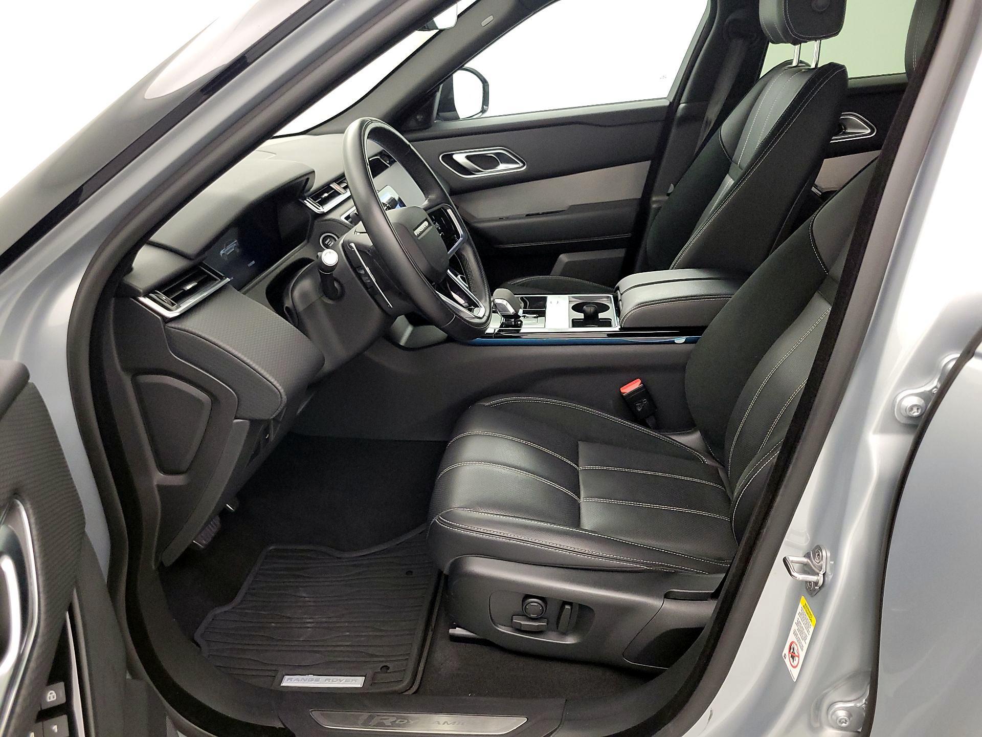 Thumbnail: 2021 Land Rover Range Rover Velar - 11