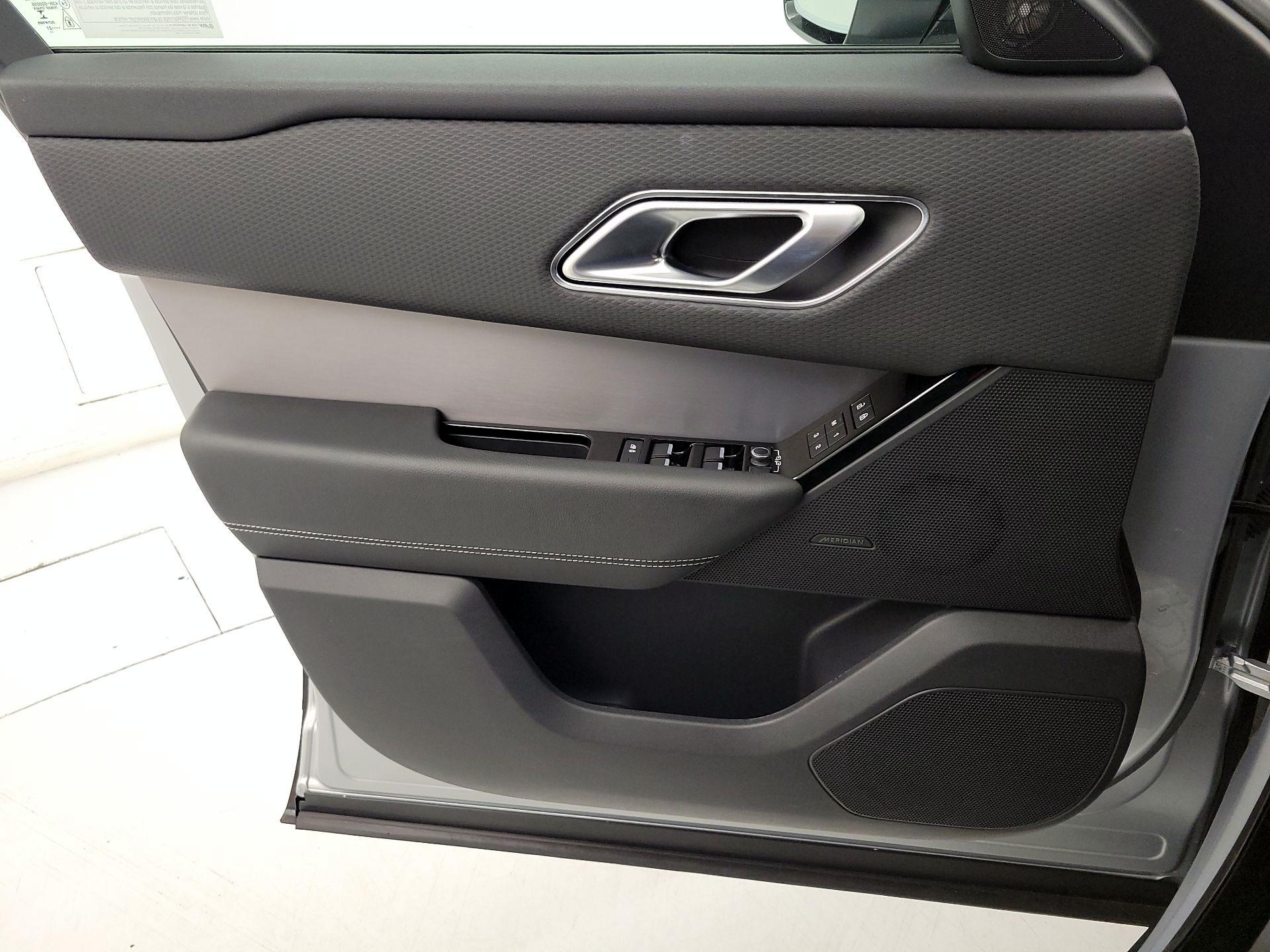 Thumbnail: 2021 Land Rover Range Rover Velar - 12