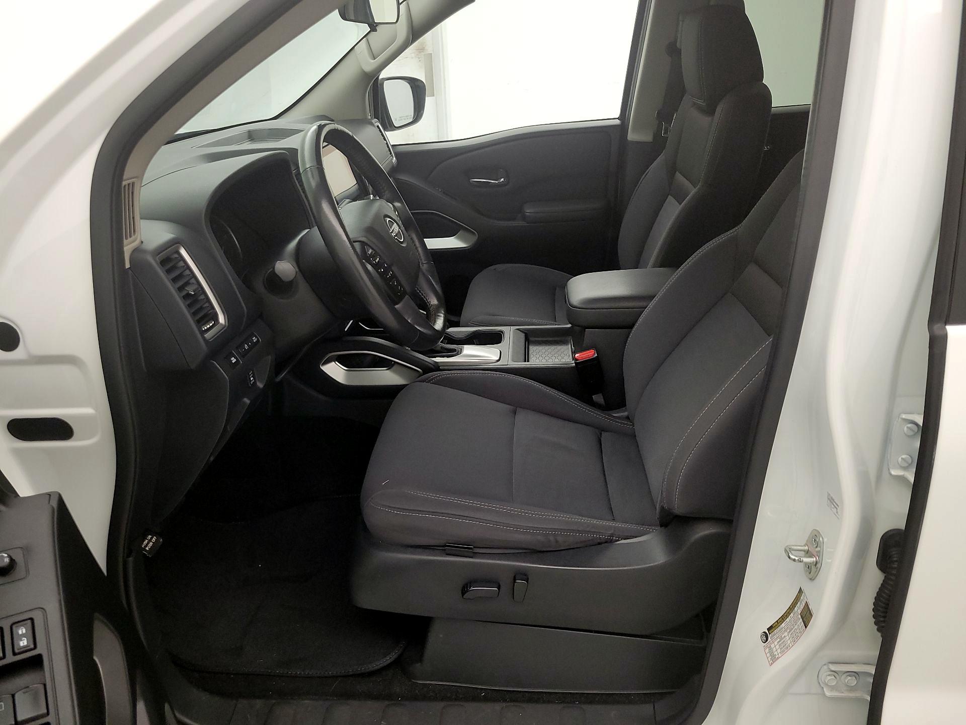 Thumbnail: 2022 Nissan Frontier - 11