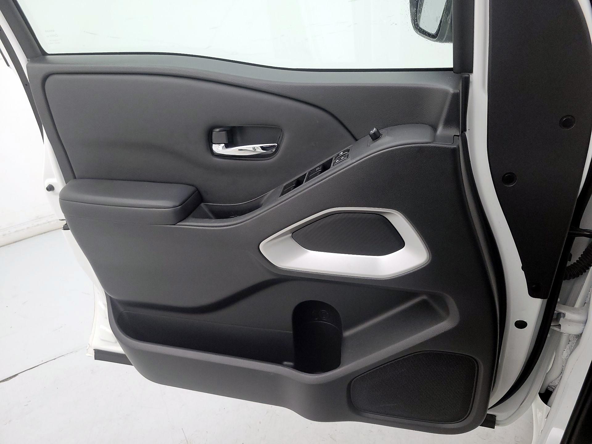 Thumbnail: 2022 Nissan Frontier - 12