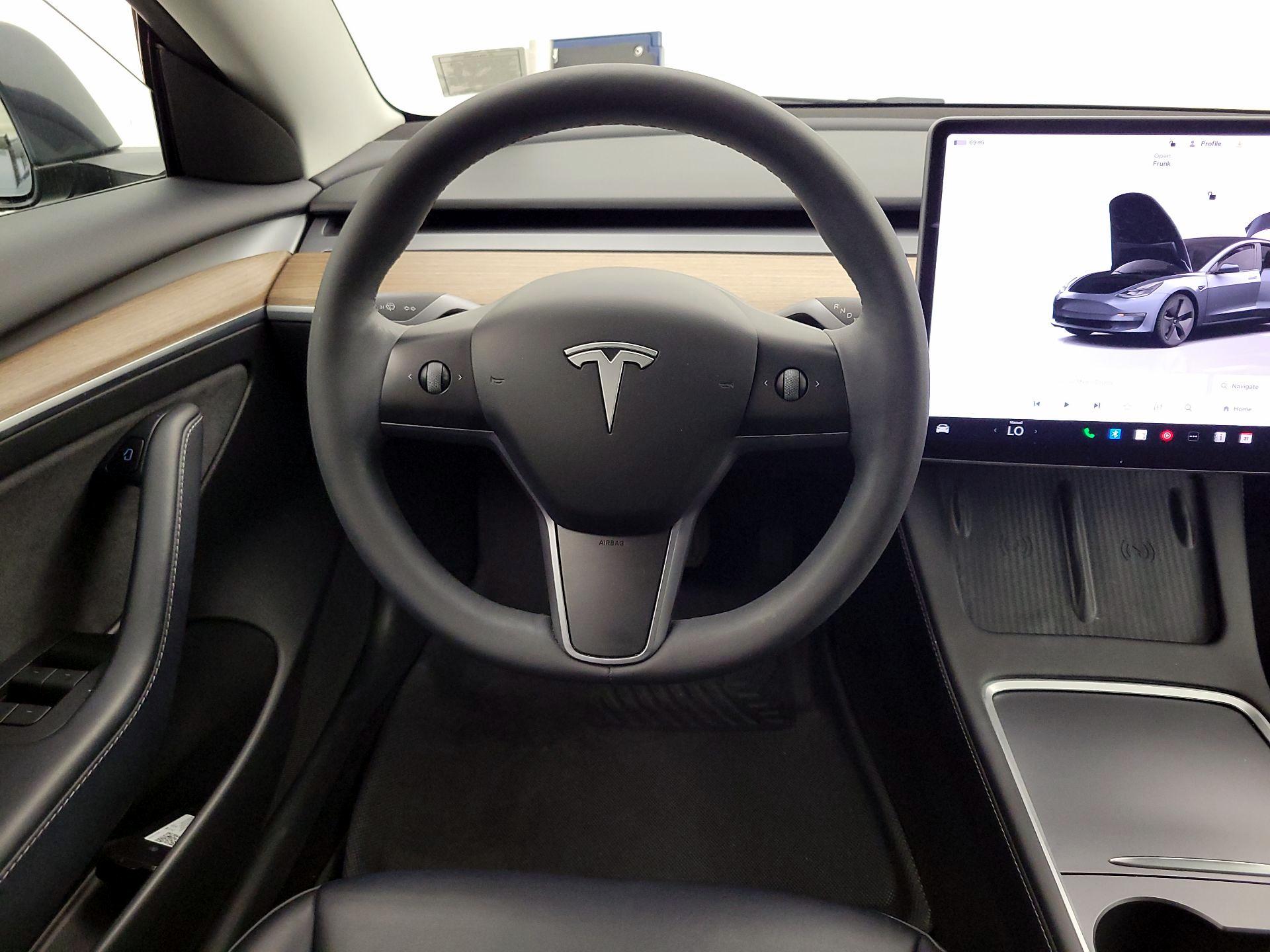 Thumbnail: 2022 Tesla Model 3 - 10