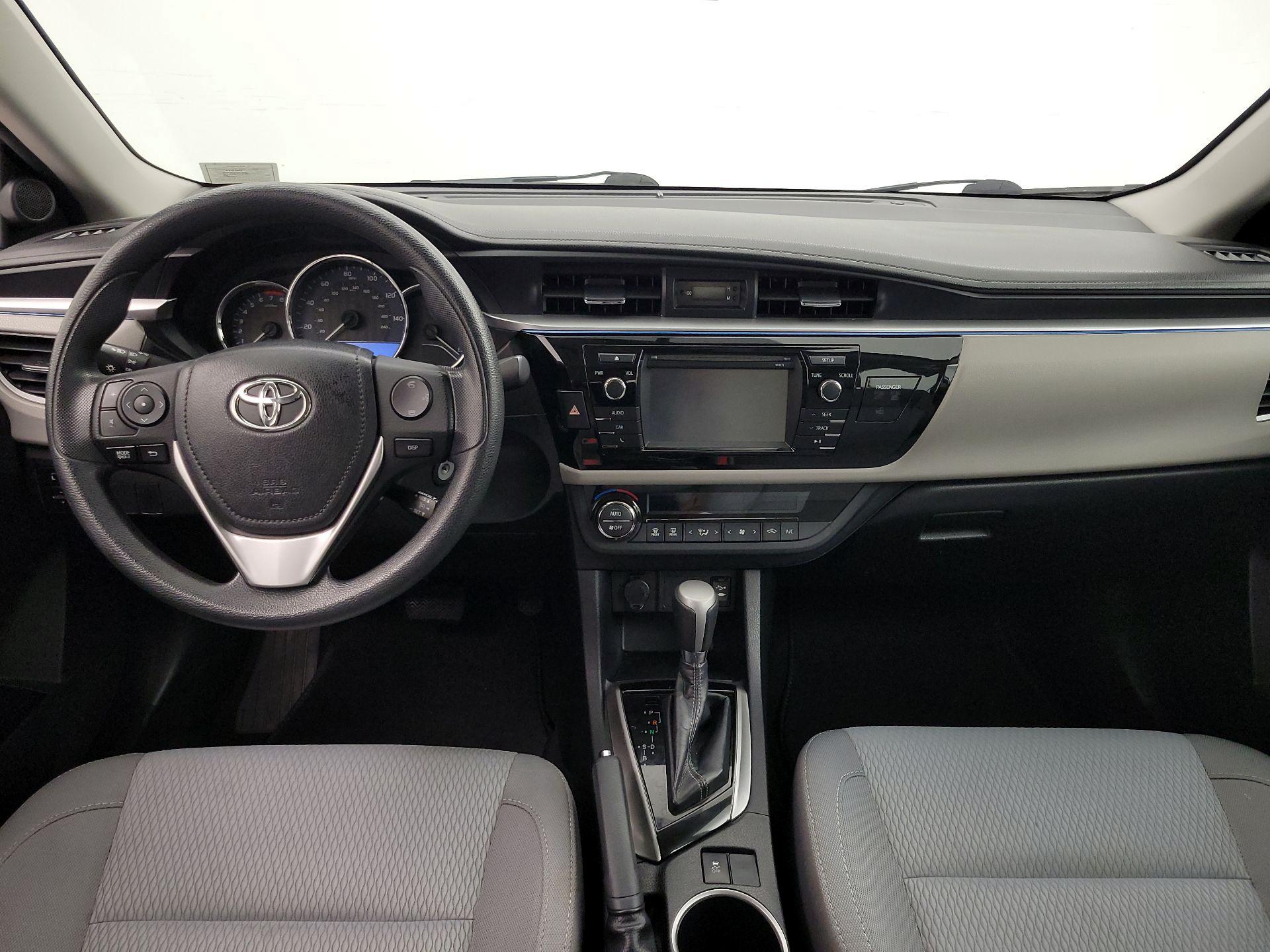 Thumbnail: 2016 Toyota Corolla - 9