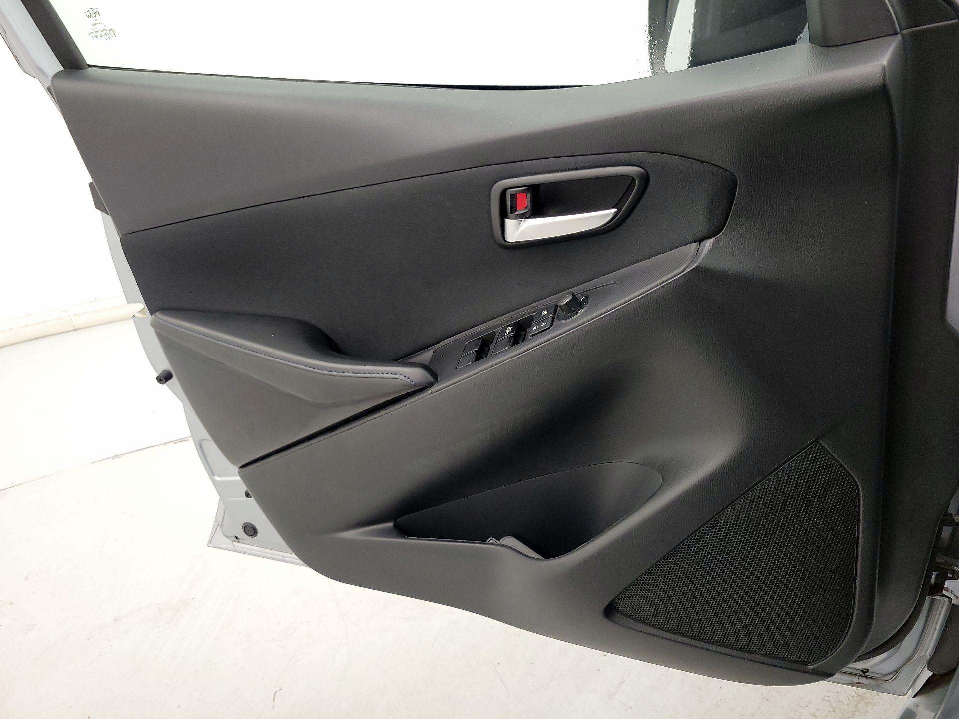 Thumbnail: 2017 Toyota Yaris iA - 12