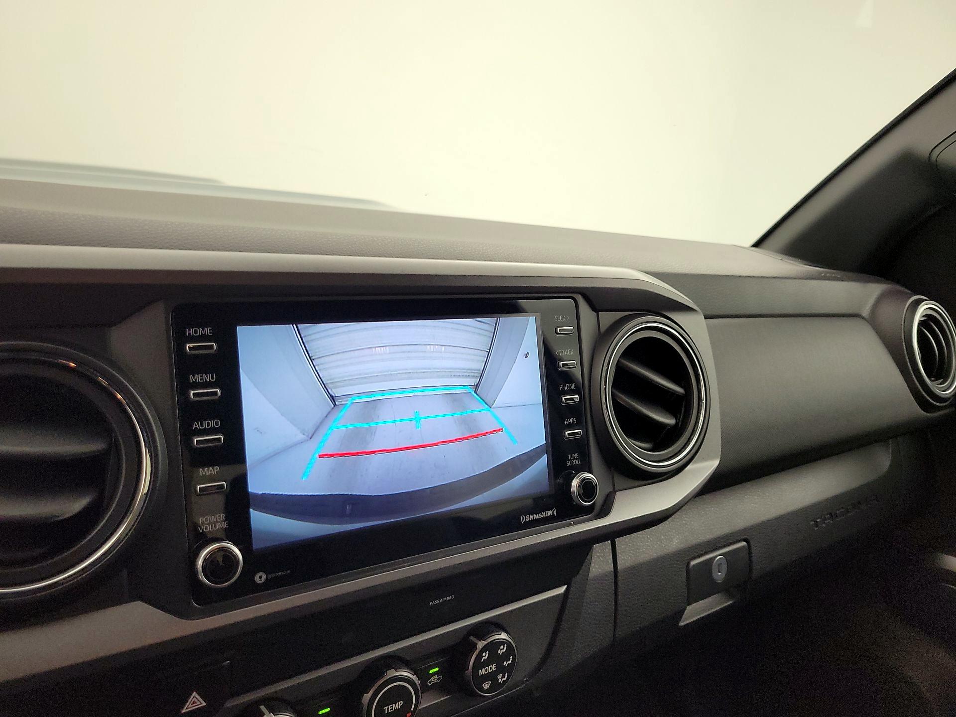 Thumbnail: 2020 Toyota Tacoma - 14