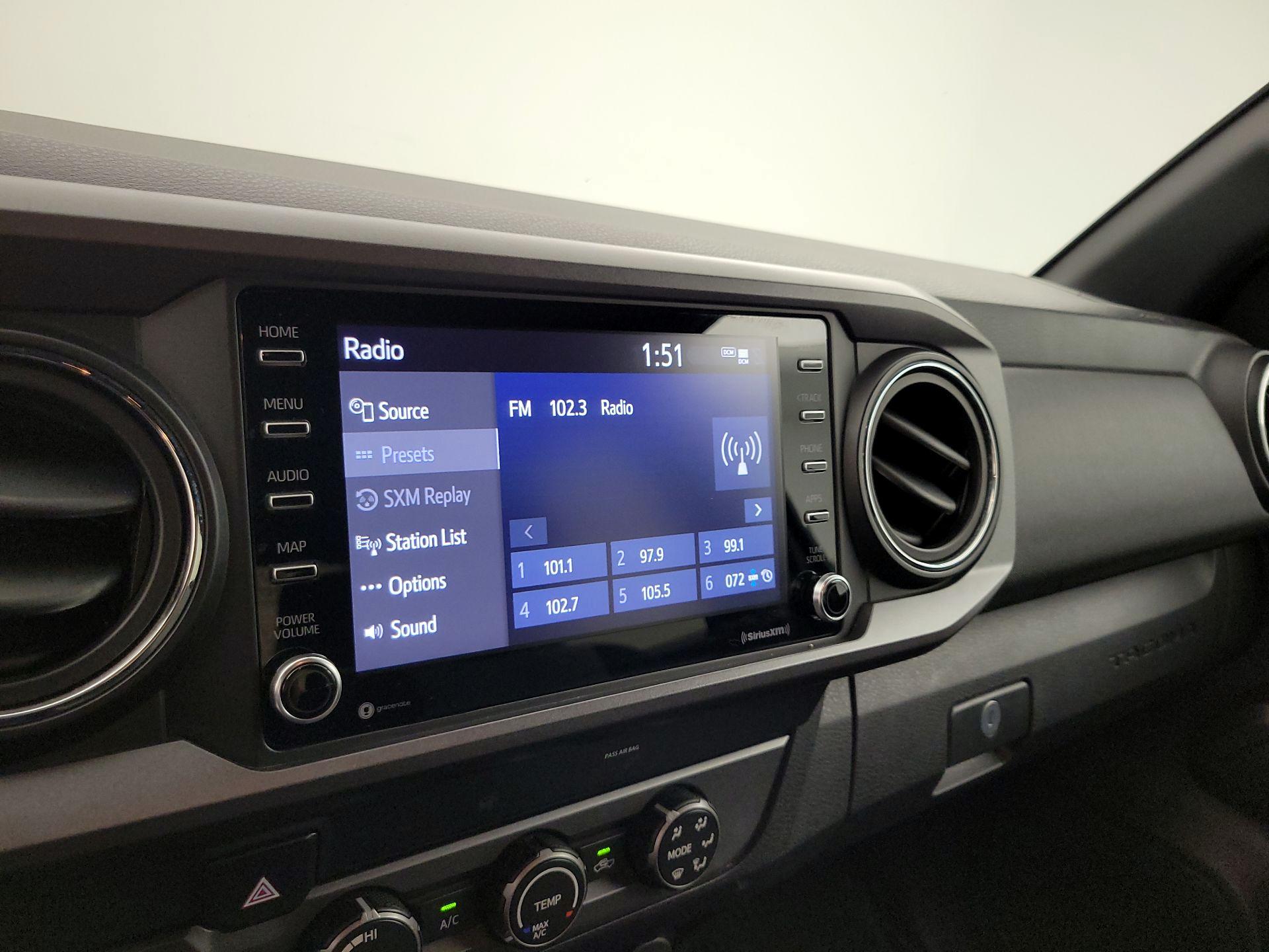 Thumbnail: 2020 Toyota Tacoma - 15