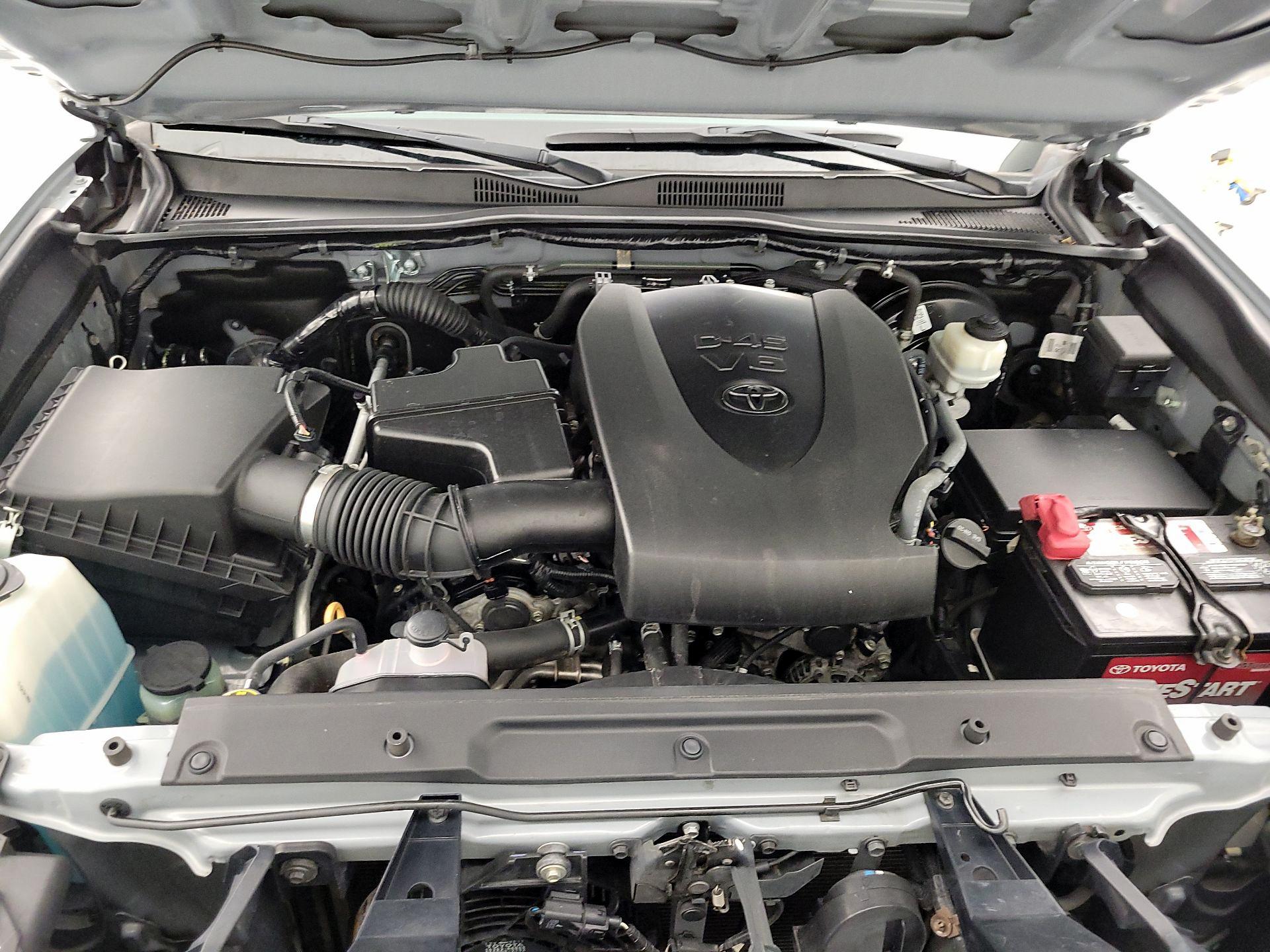 Thumbnail: 2020 Toyota Tacoma - 20