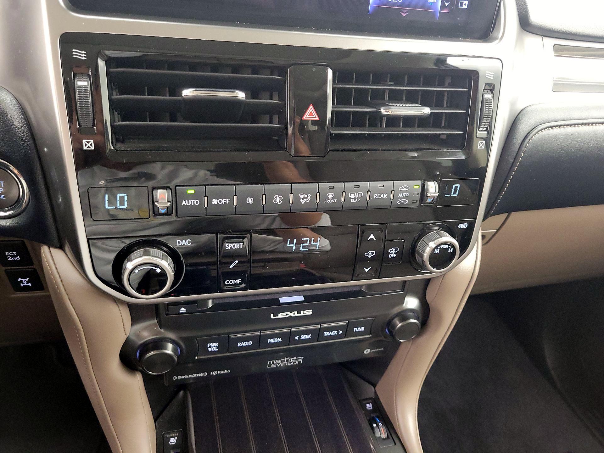 Thumbnail: 2023 Lexus GX - 17