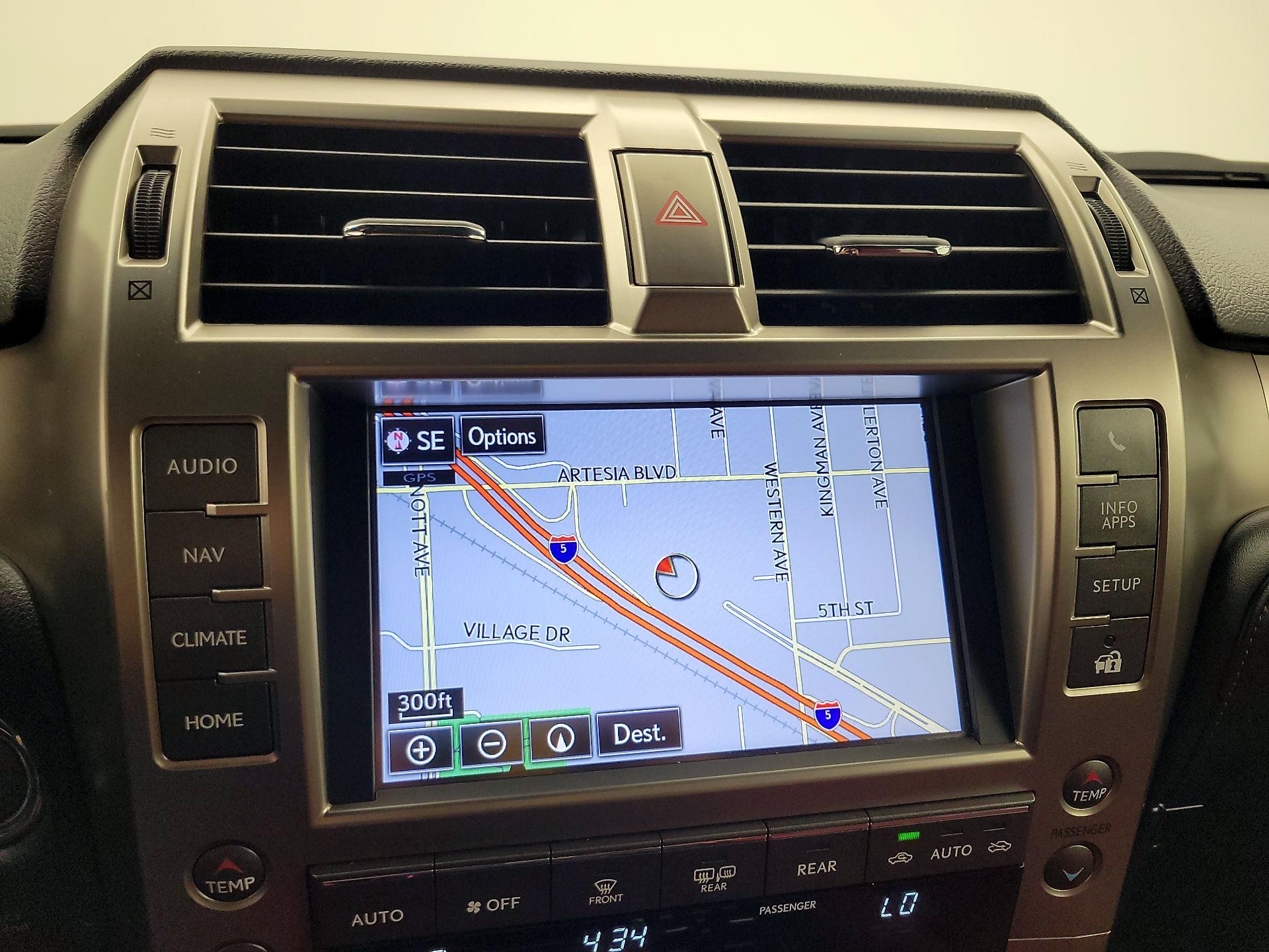 Thumbnail: 2020 Lexus GX - 14