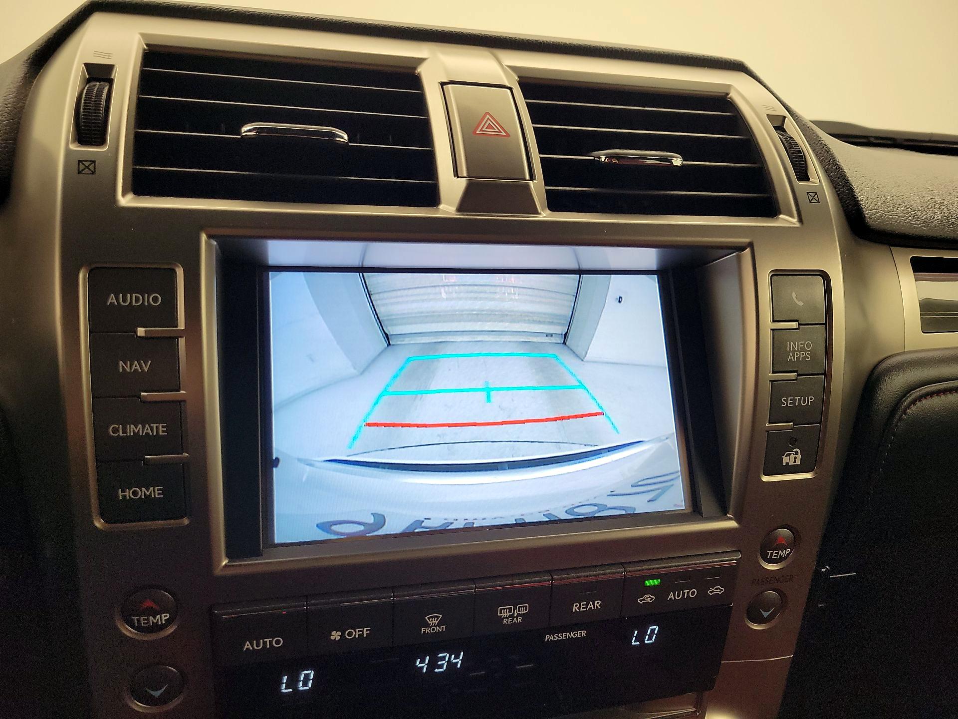 Thumbnail: 2020 Lexus GX - 15