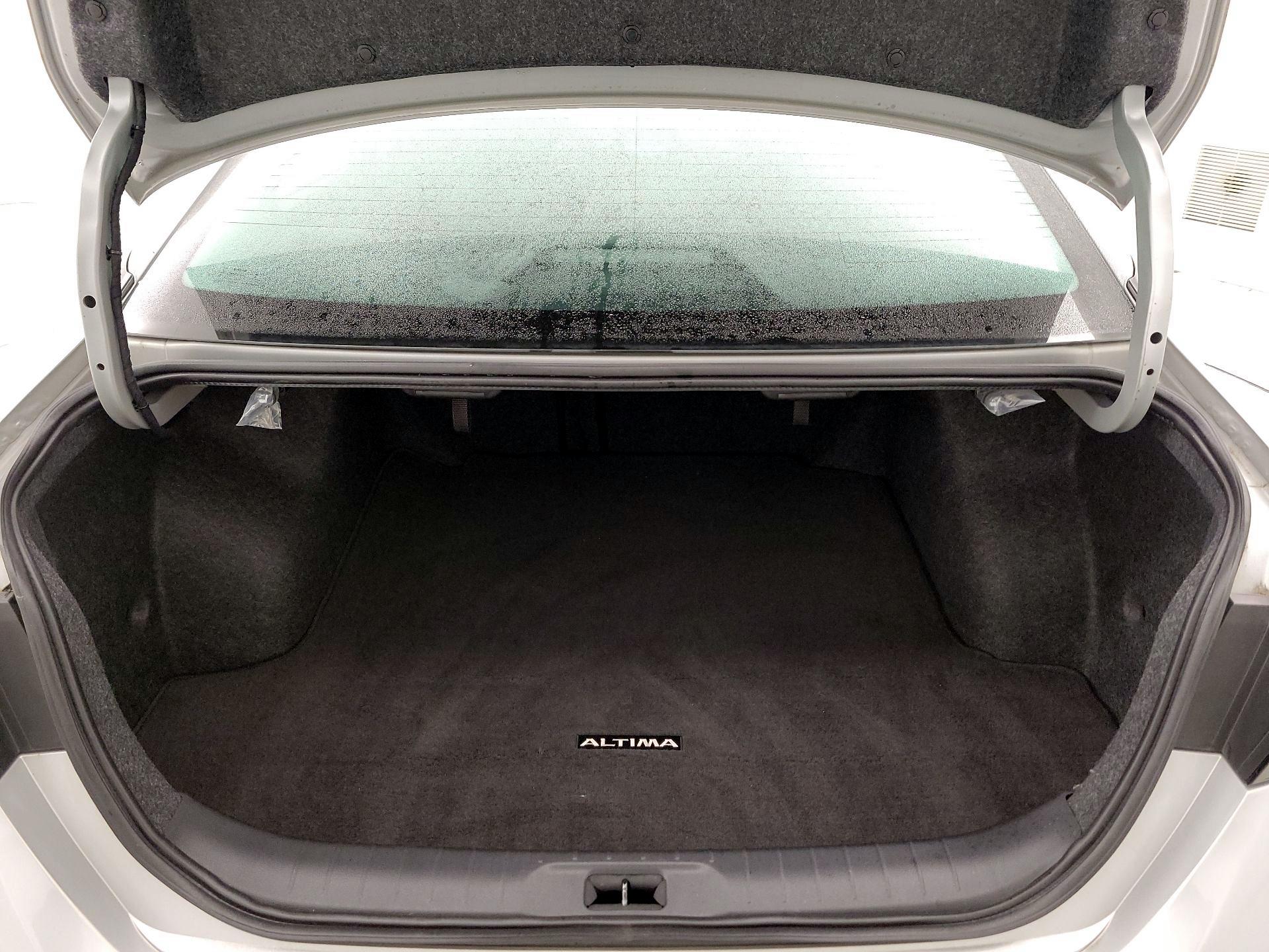 Thumbnail: 2022 Nissan Altima - 20