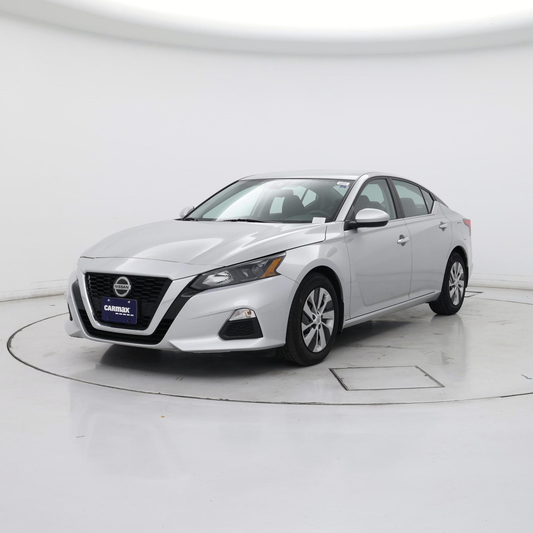 Thumbnail: 2022 Nissan Altima - 4
