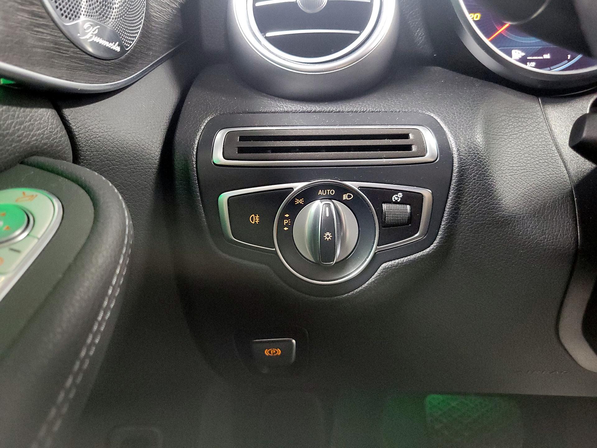 Thumbnail: 2021 Mercedes-Benz C-Class - 13