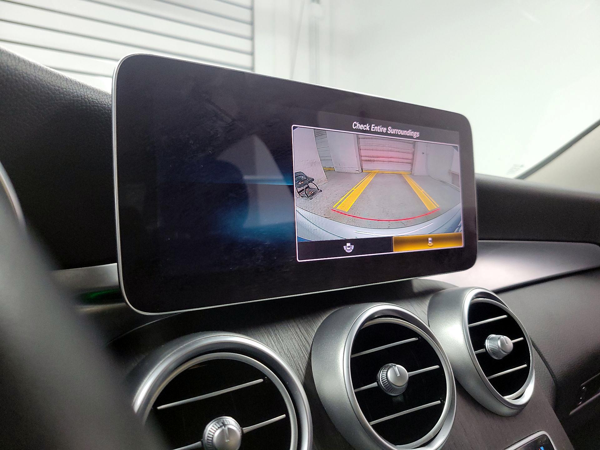 Thumbnail: 2021 Mercedes-Benz C-Class - 14