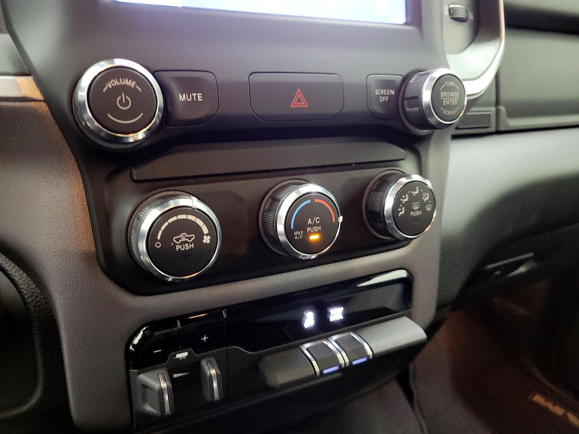 Thumbnail: 2024 RAM 2500 - 16