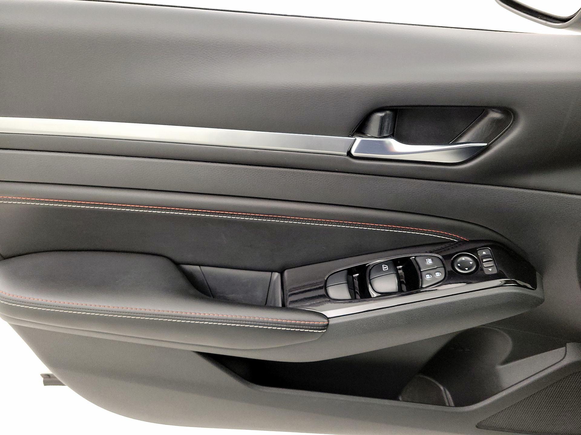 Thumbnail: 2023 Nissan Altima - 12