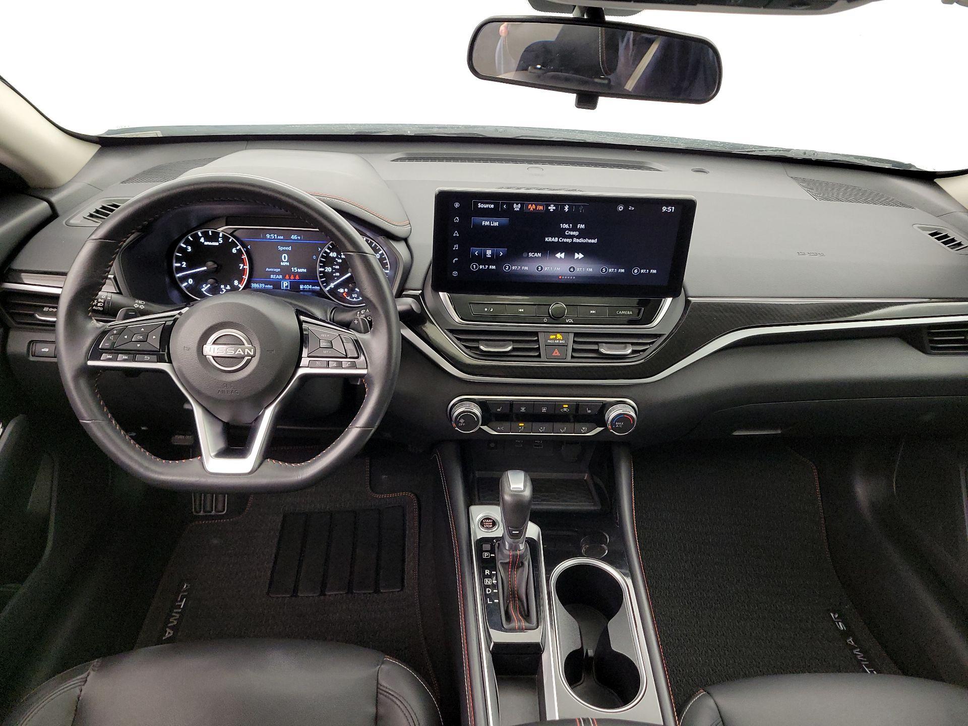 Thumbnail: 2023 Nissan Altima - 9