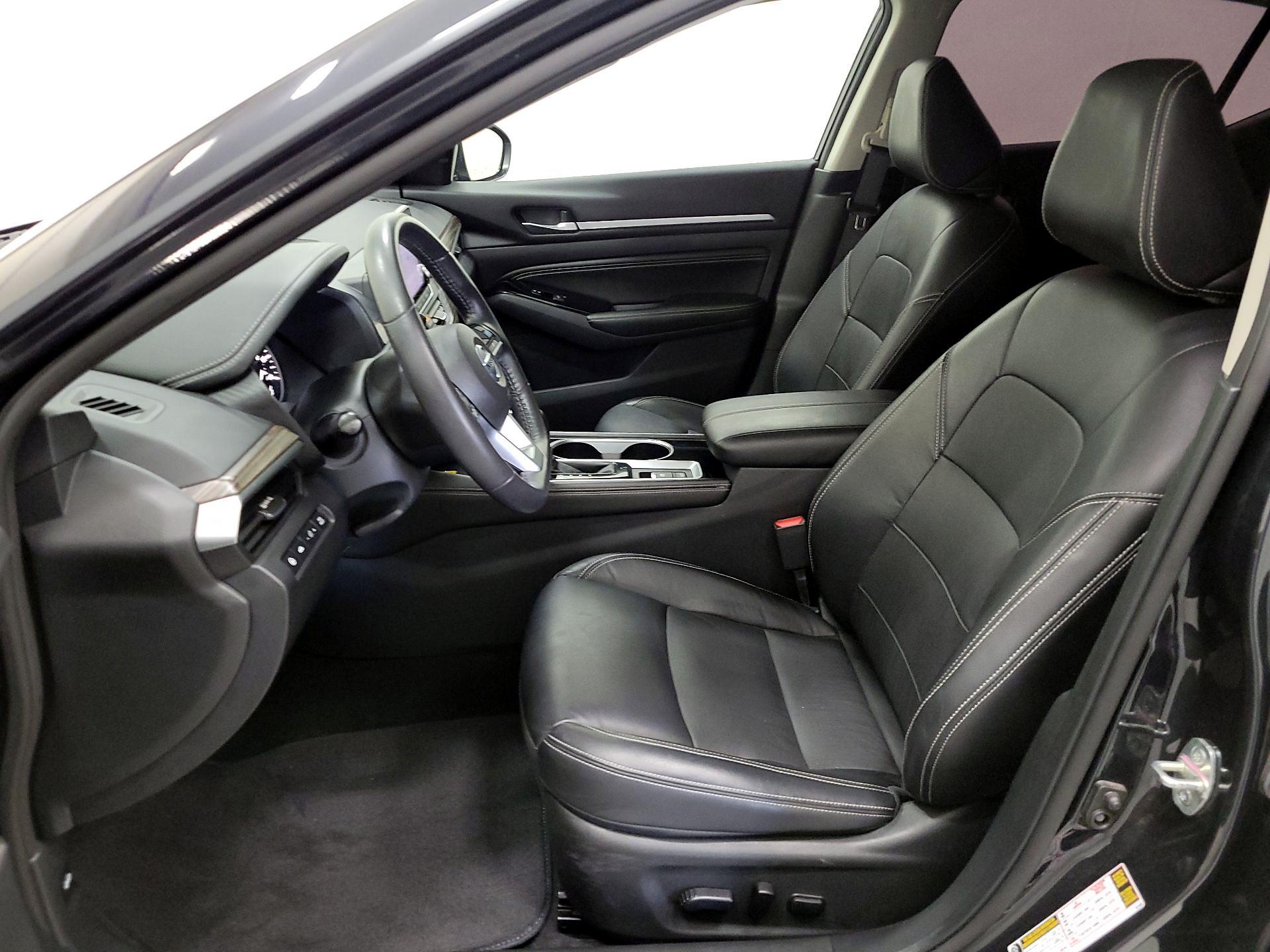 Thumbnail: 2022 Nissan Altima - 11