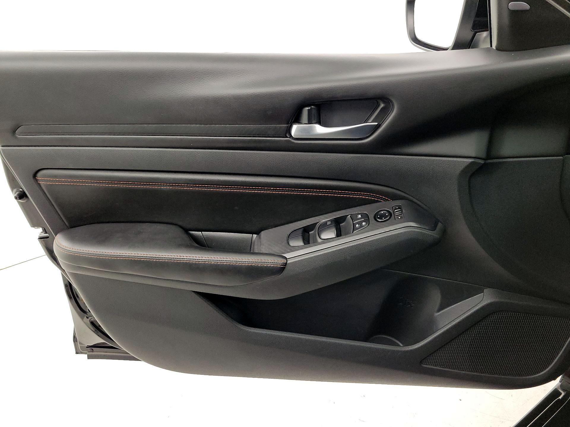 Thumbnail: 2022 Nissan Altima - 12