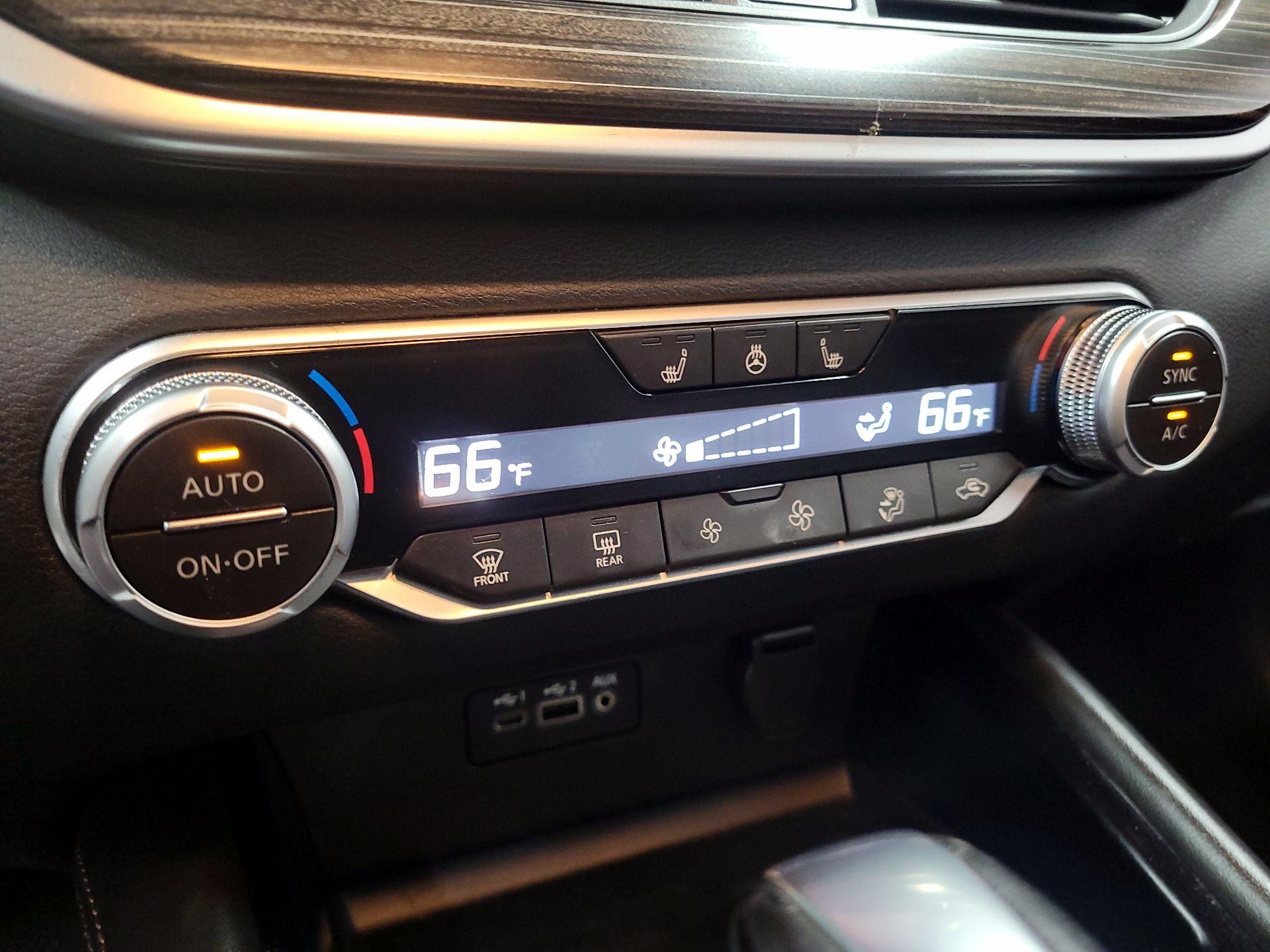 Thumbnail: 2020 Nissan Altima - 17