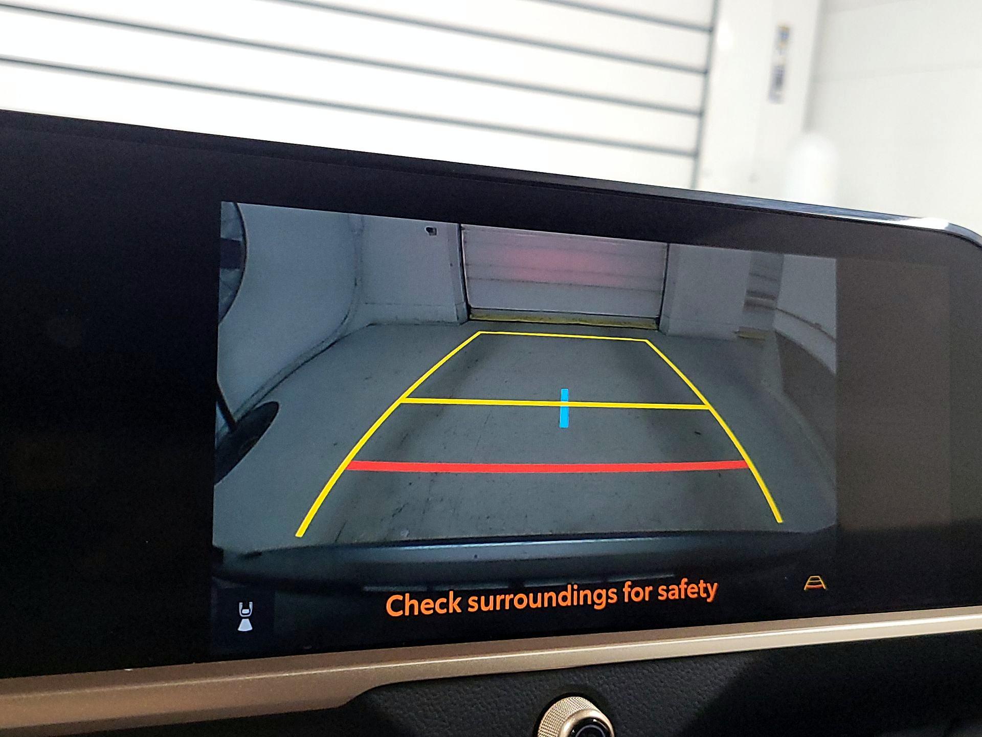 Thumbnail: 2023 Toyota Crown - 14