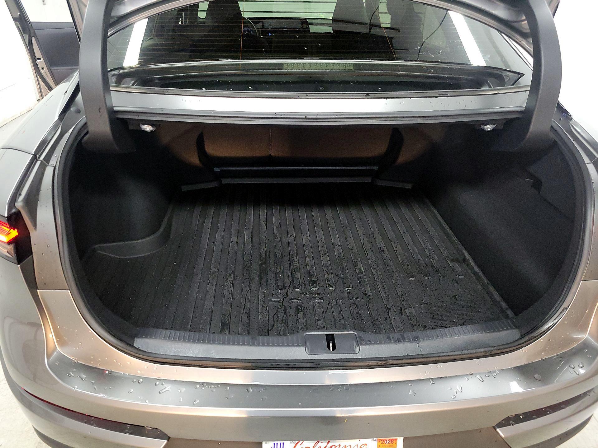 Thumbnail: 2023 Toyota Crown - 19