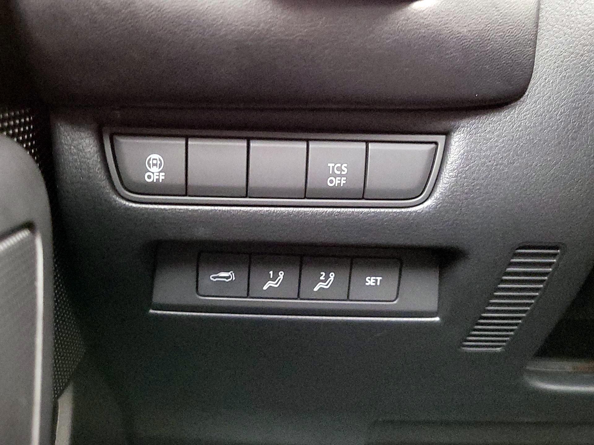 Thumbnail: 2023 Mazda CX-50 - 13