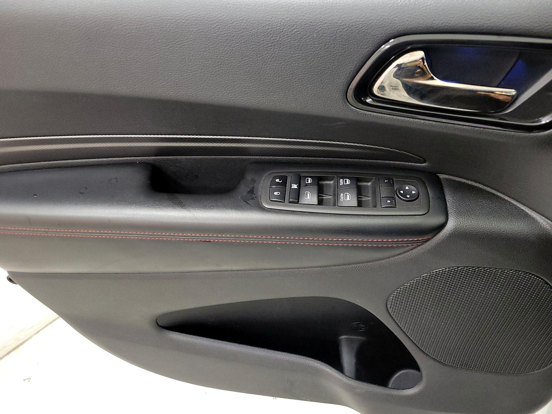 Thumbnail: 2023 Dodge Durango - 12