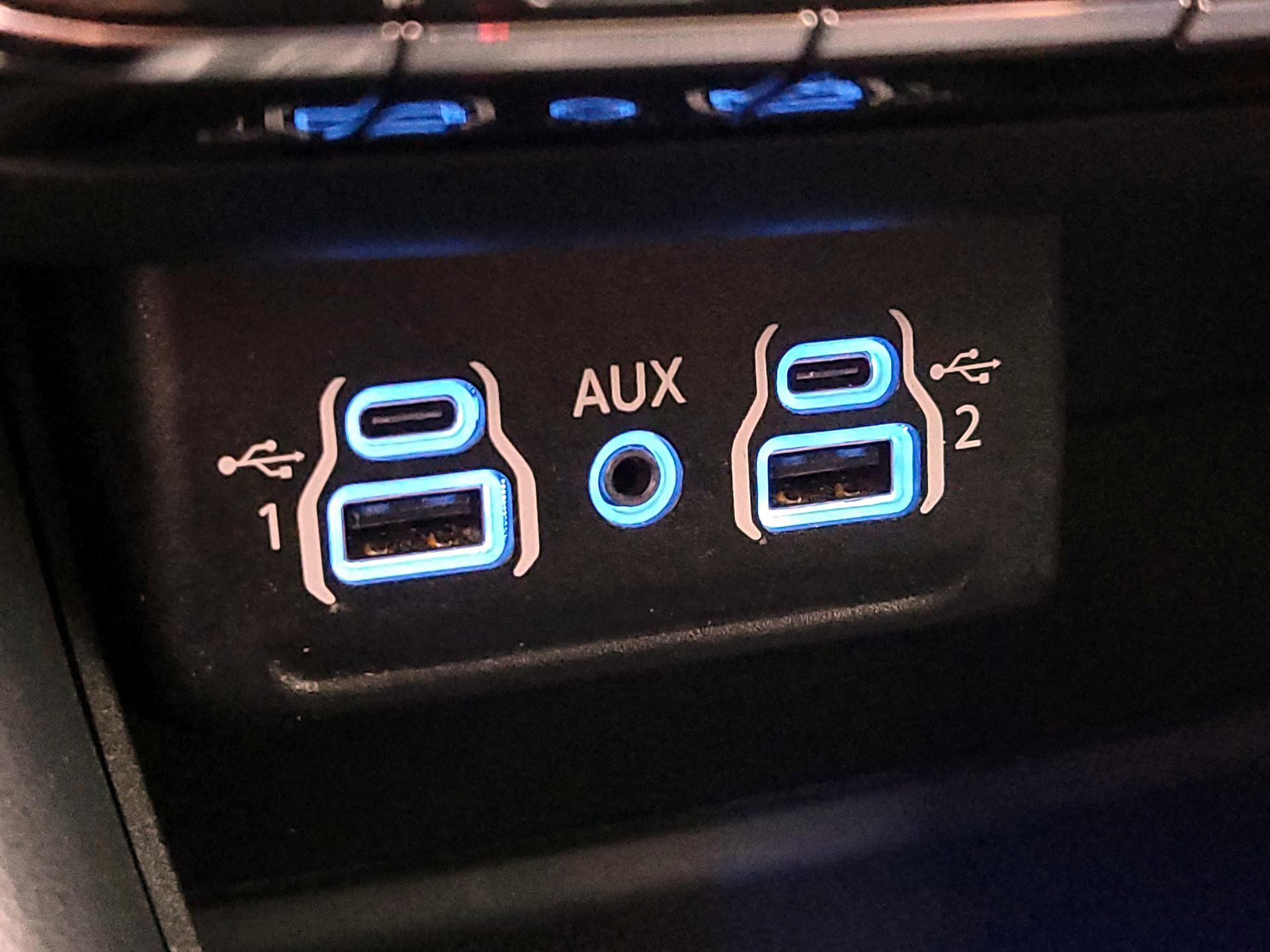 Thumbnail: 2023 Dodge Durango - 18