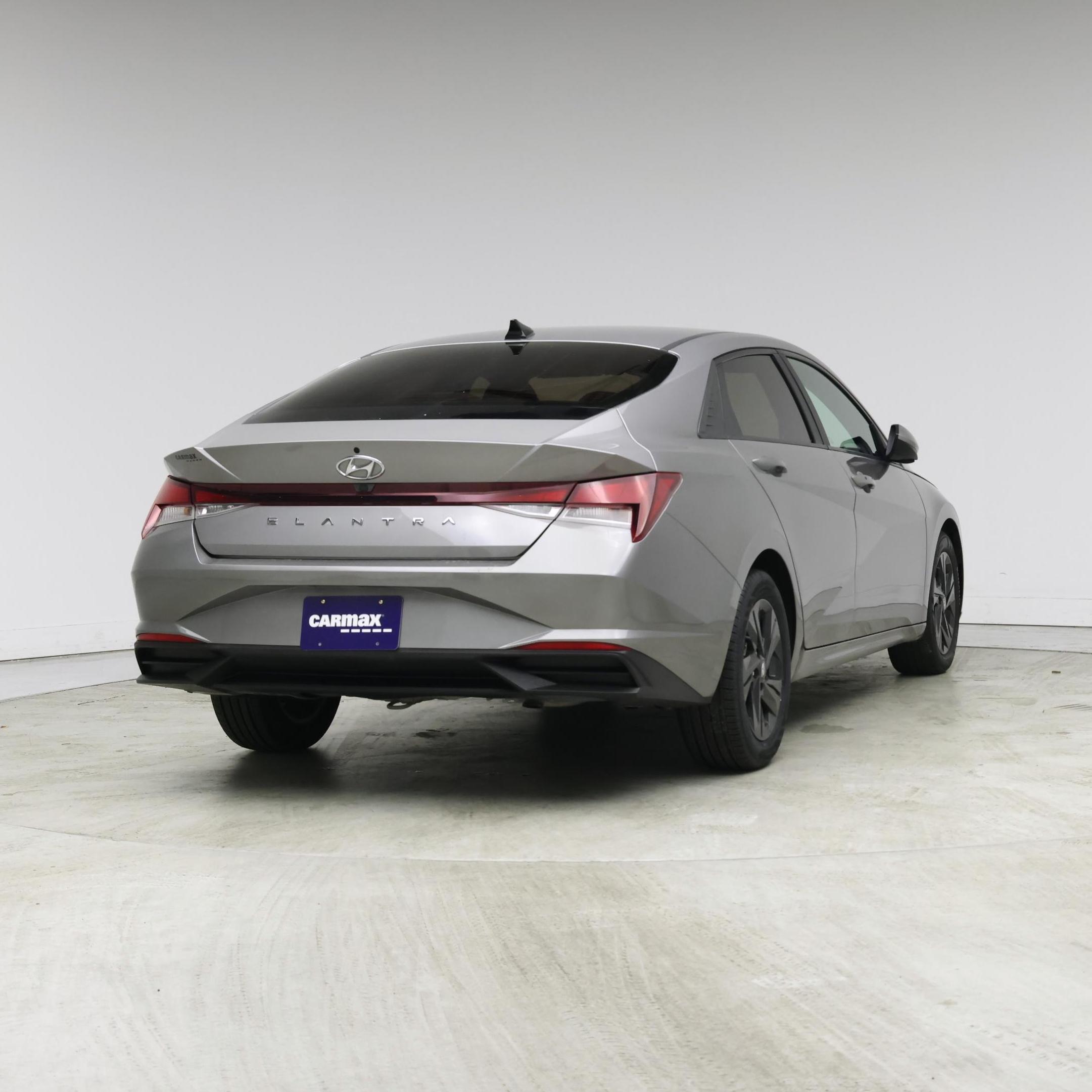 Thumbnail: 2021 Hyundai Elantra - 8