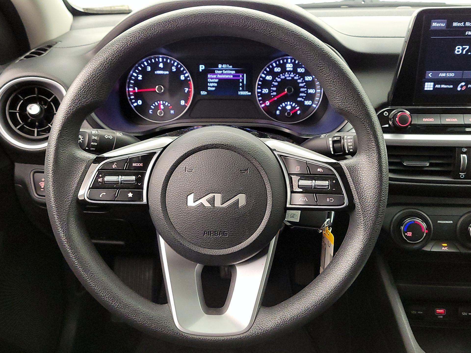 Thumbnail: 2023 Kia Forte - 10