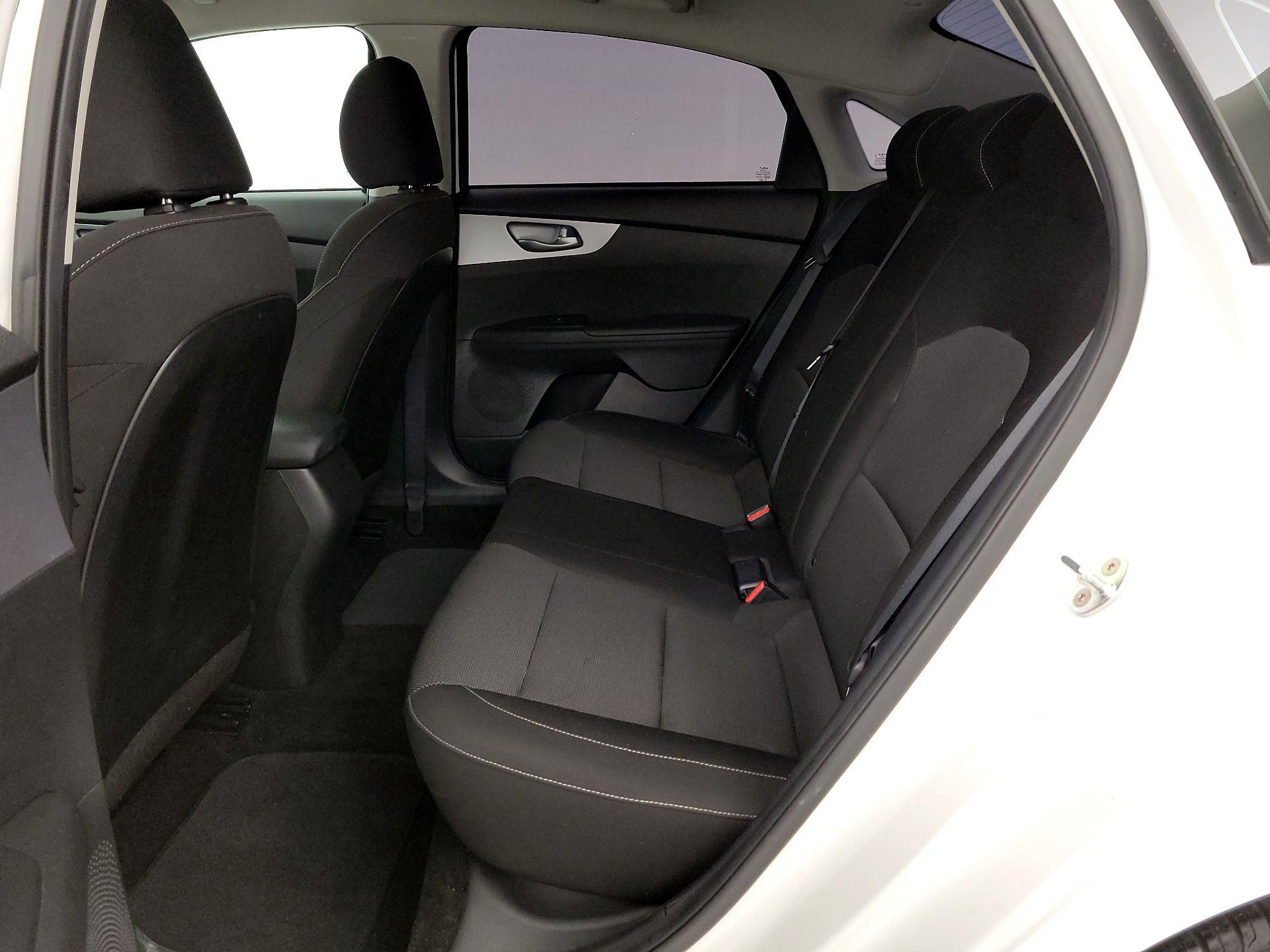 Thumbnail: 2023 Kia Forte - 19