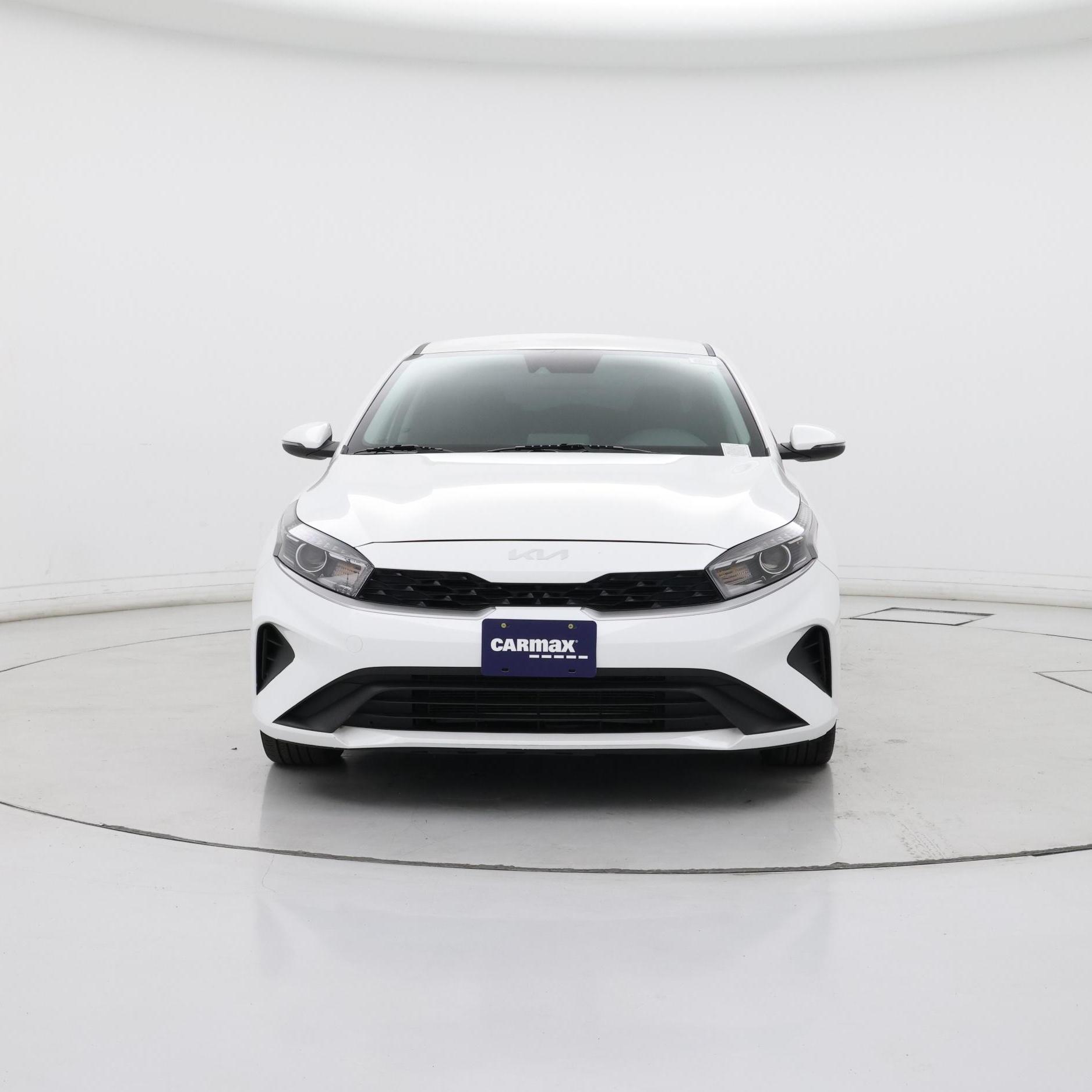 Thumbnail: 2023 Kia Forte - 5