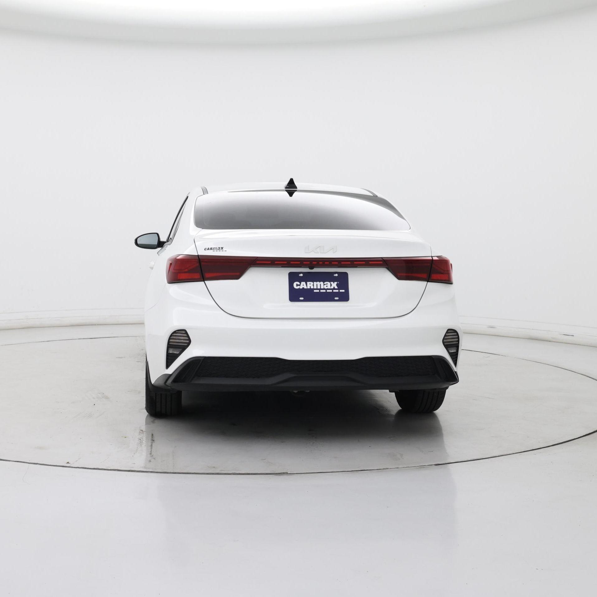 Thumbnail: 2023 Kia Forte - 6